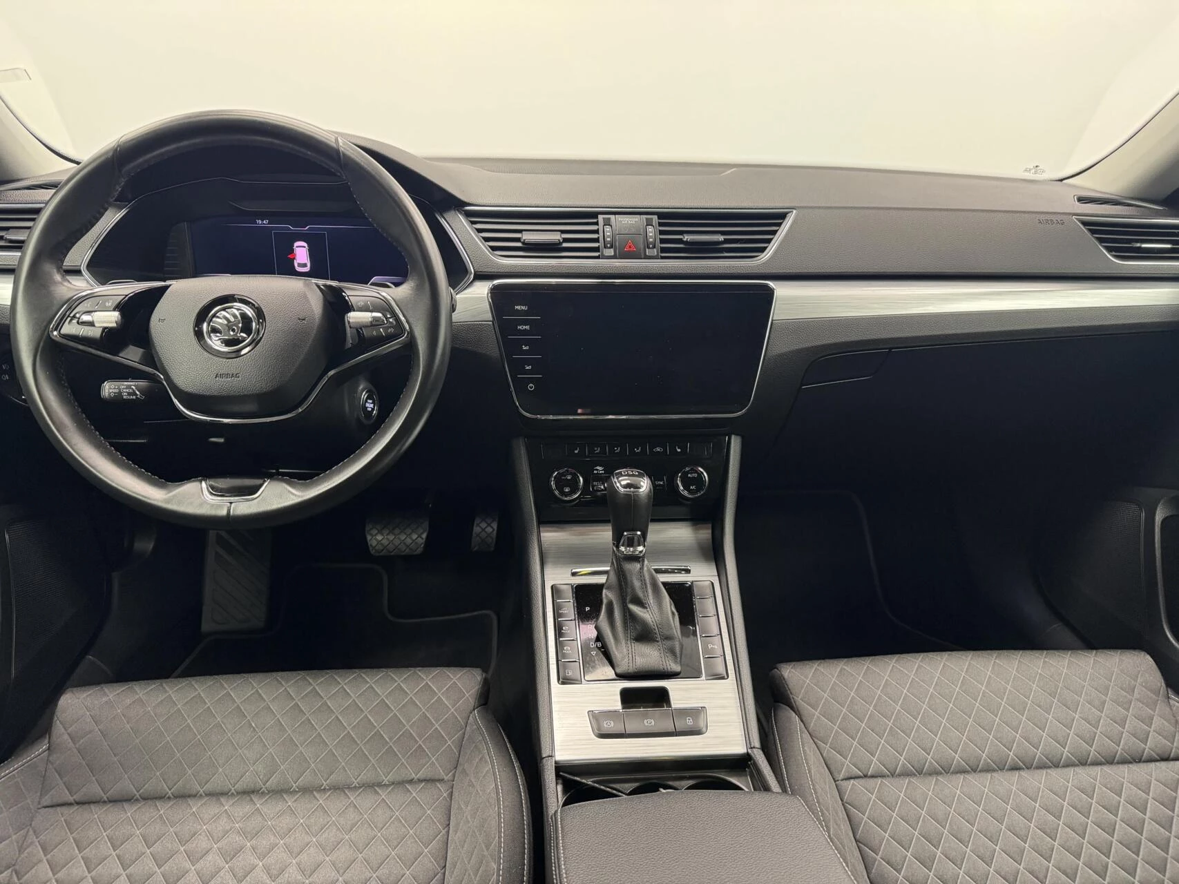 Hoofdafbeelding Škoda Superb