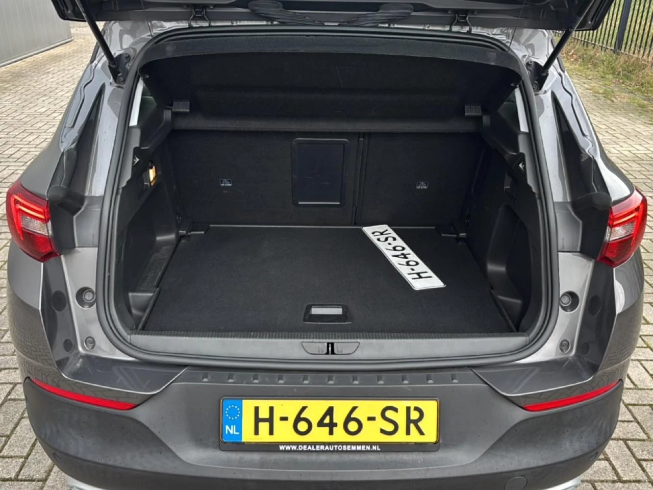 Hoofdafbeelding Opel Grandland X