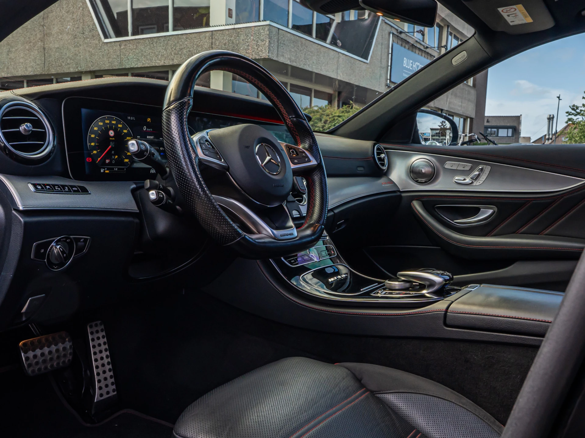 Hoofdafbeelding Mercedes-Benz E-Klasse