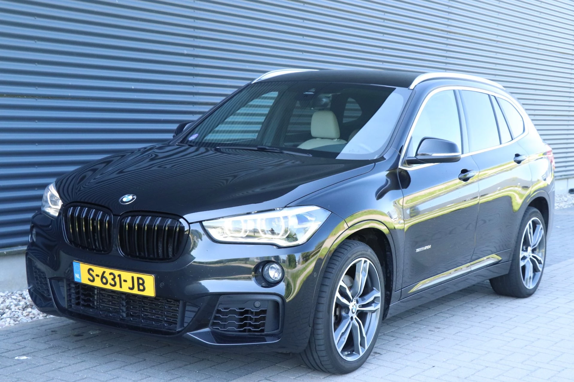 Hoofdafbeelding BMW X1