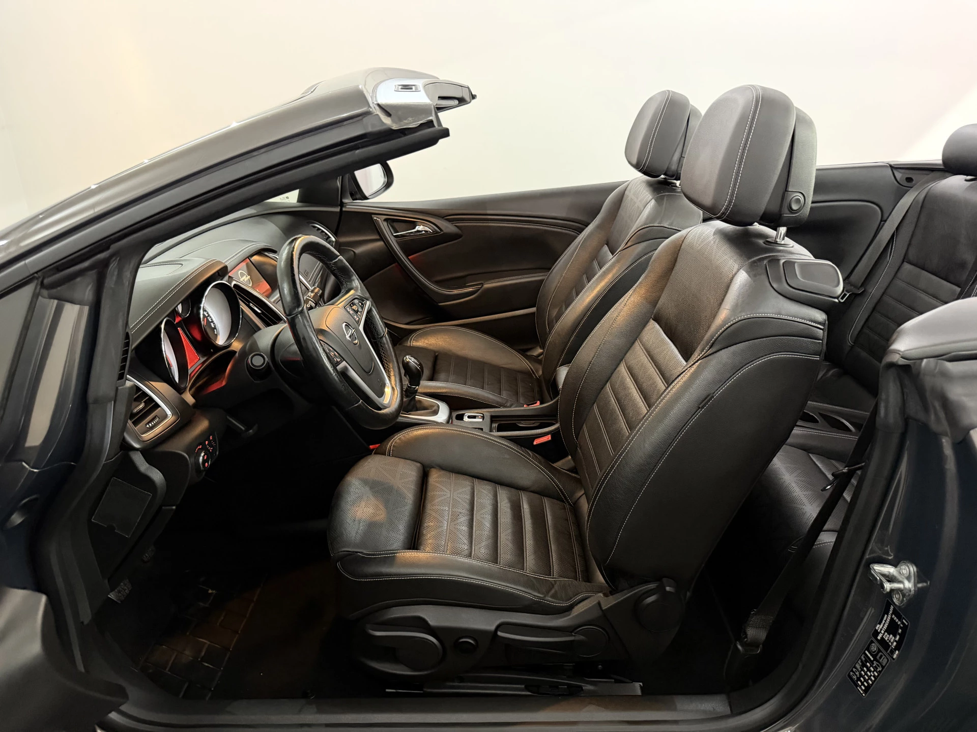 Hoofdafbeelding Opel Cascada