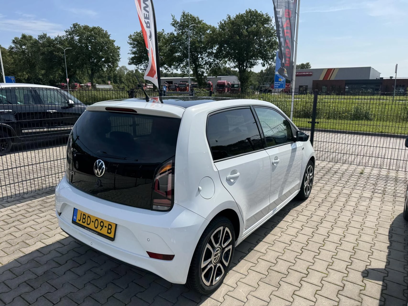 Hoofdafbeelding Volkswagen up!