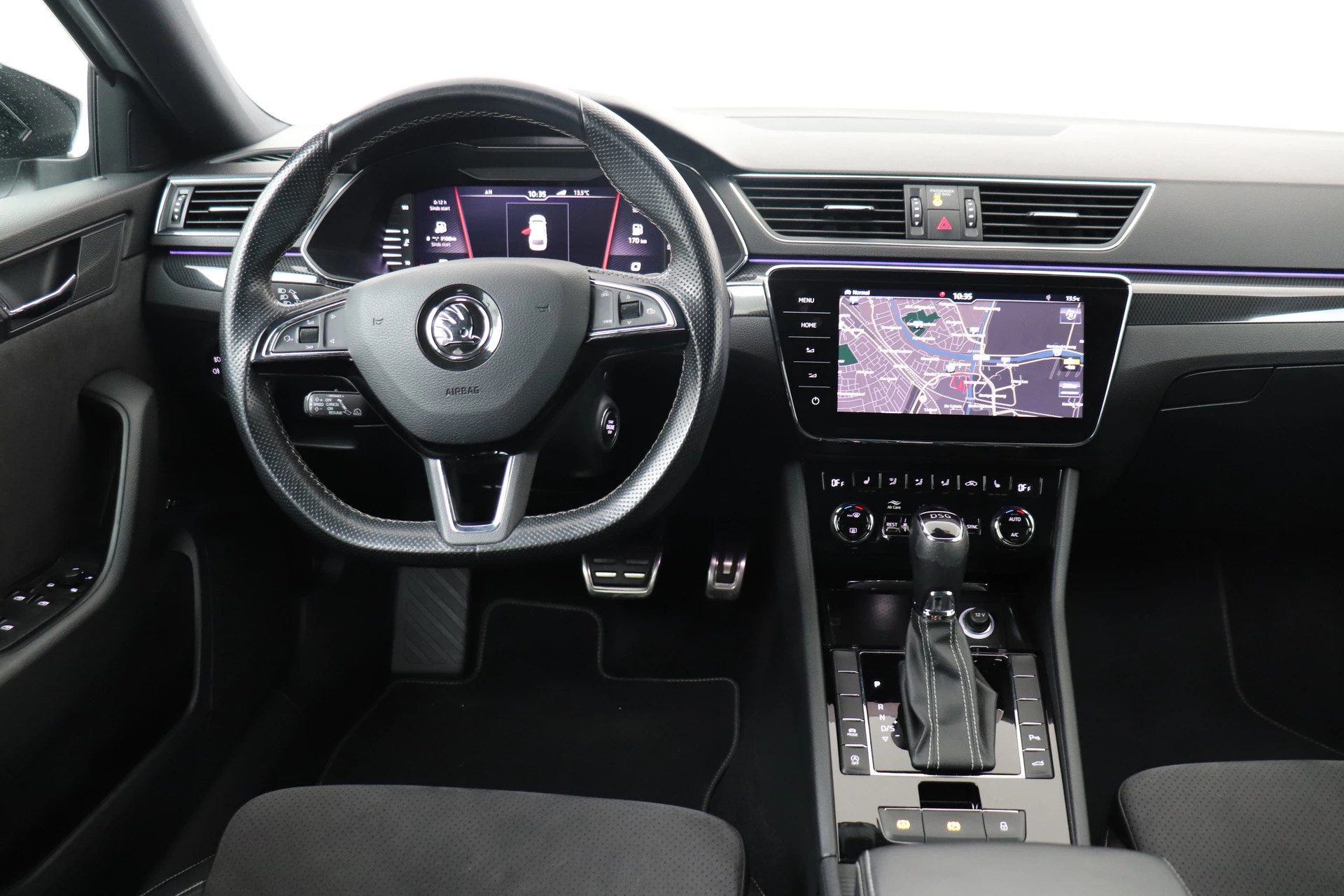 Hoofdafbeelding Škoda Superb