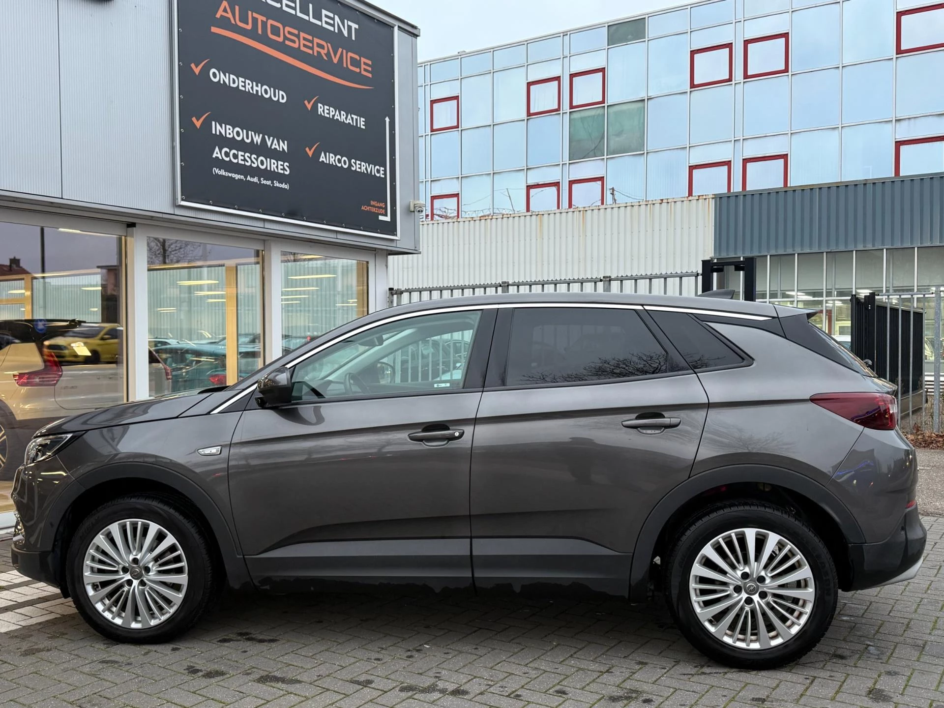 Hoofdafbeelding Opel Grandland X