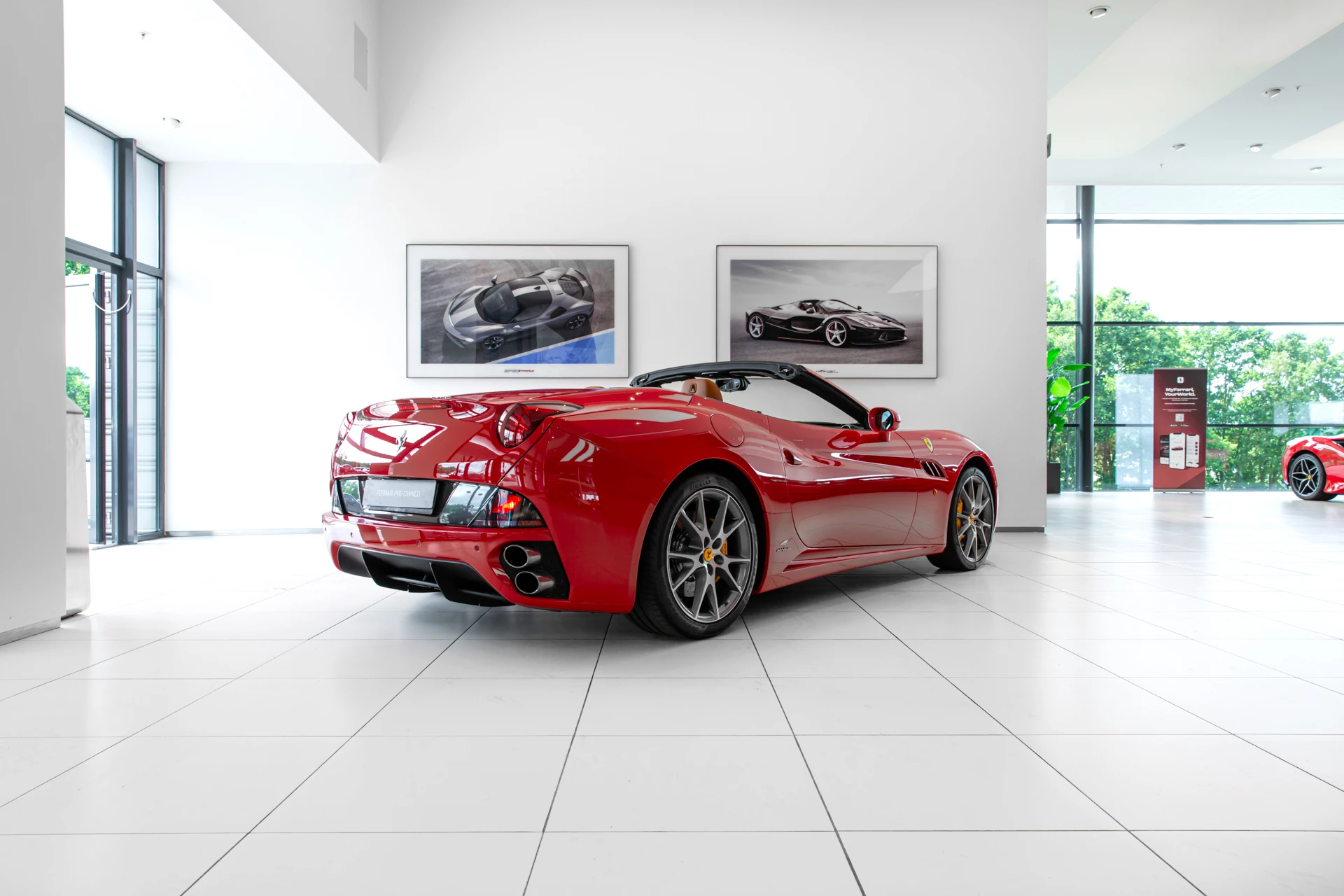 Hoofdafbeelding Ferrari California
