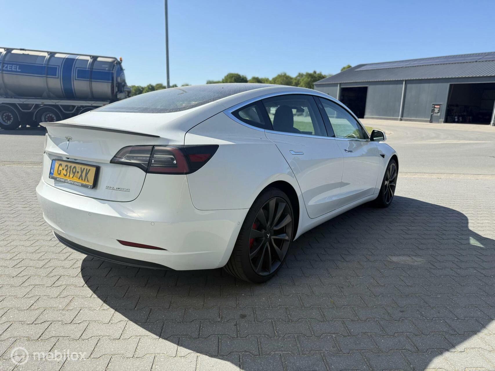 Hoofdafbeelding Tesla Model 3