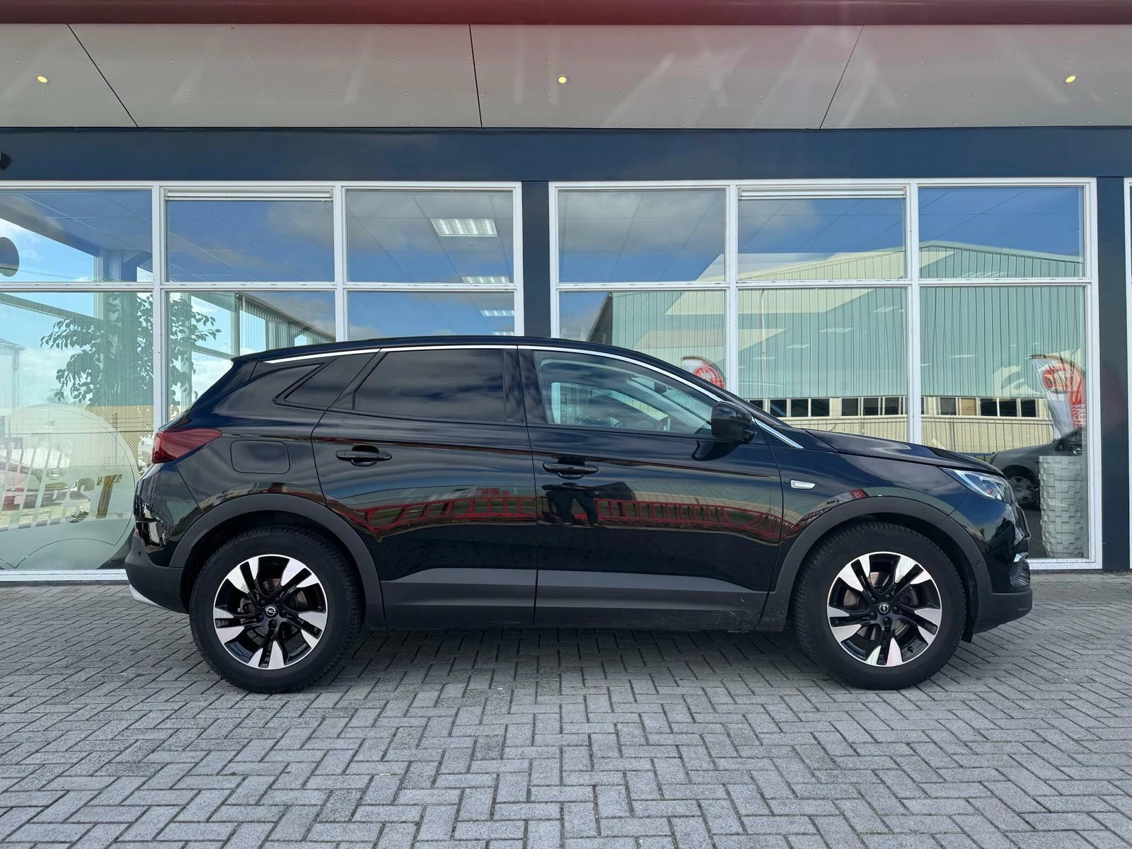 Hoofdafbeelding Opel Grandland X