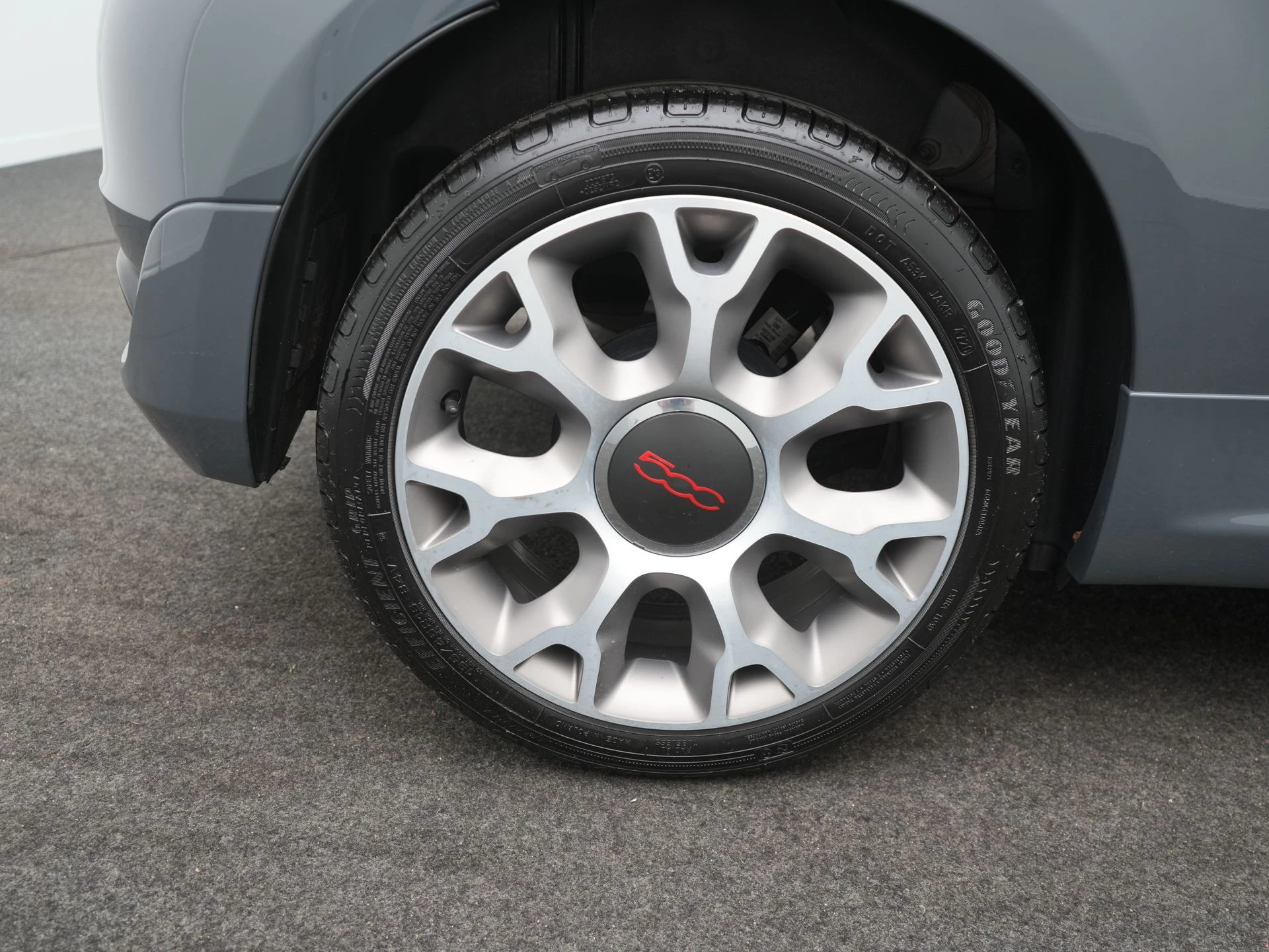 Hoofdafbeelding Fiat 500
