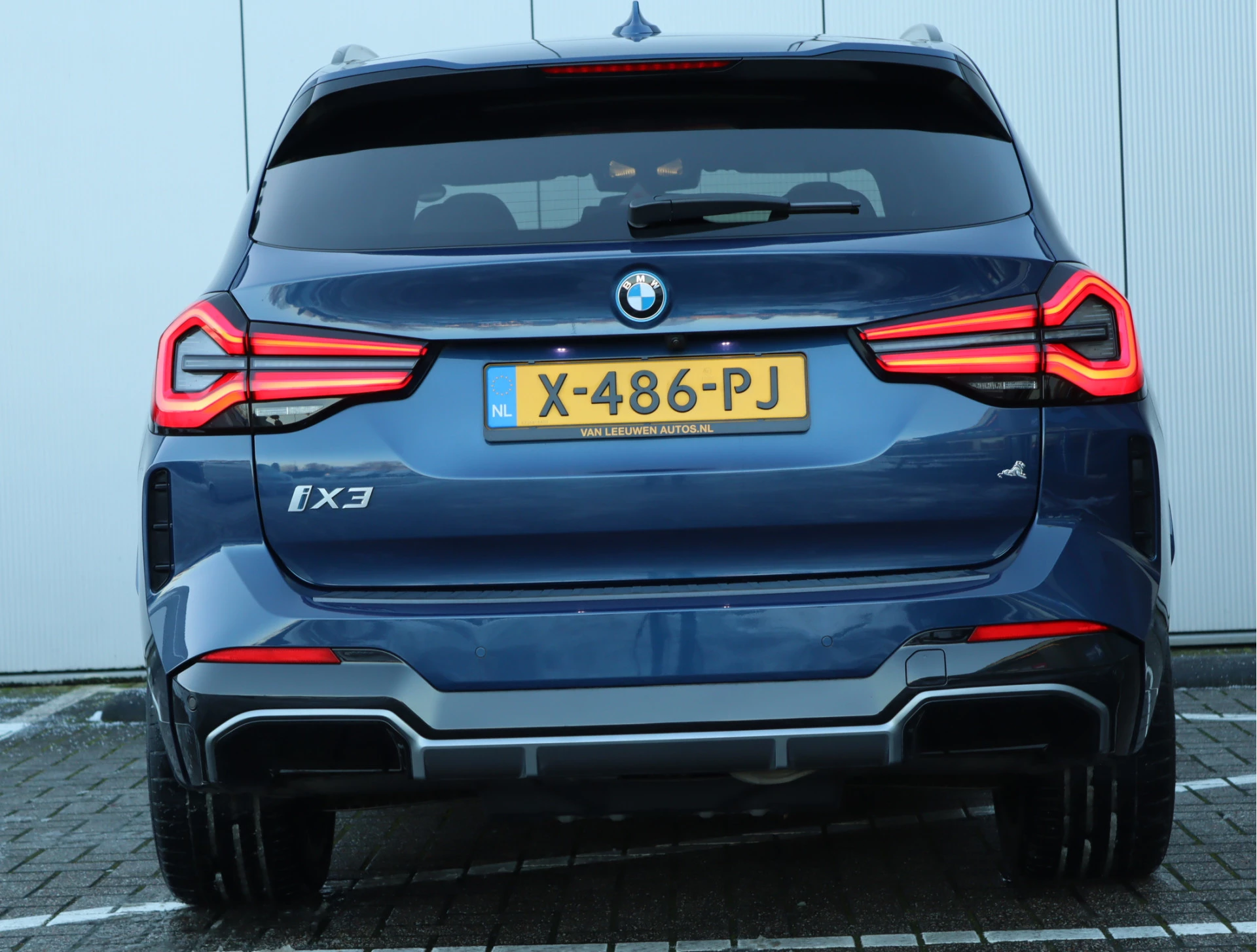 Hoofdafbeelding BMW iX3