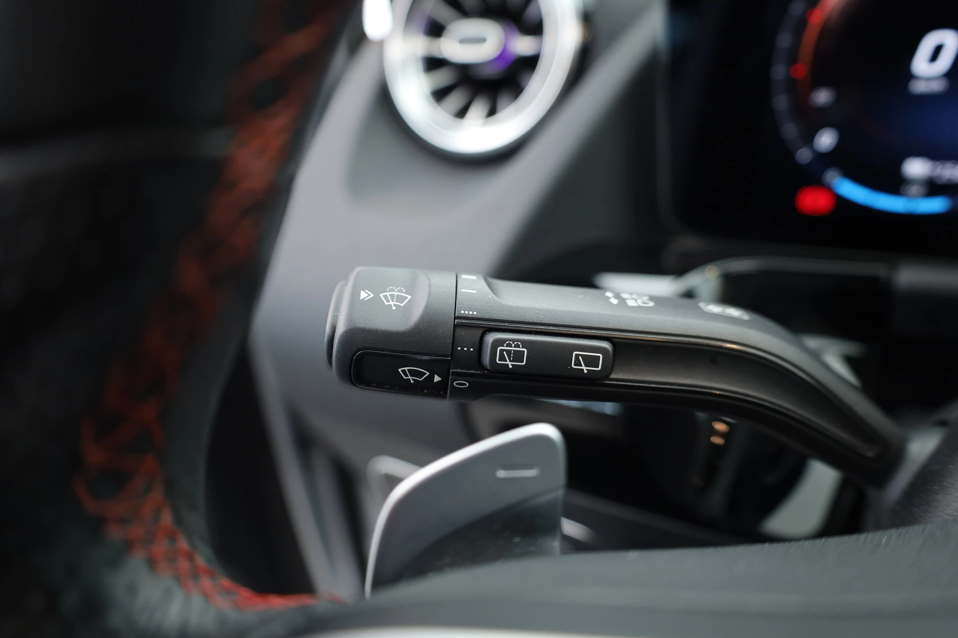 Hoofdafbeelding Mercedes-Benz EQA