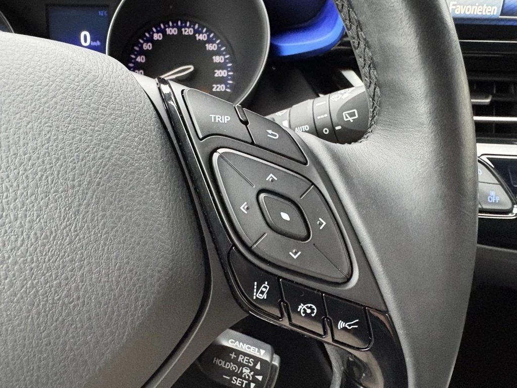 Hoofdafbeelding Toyota C-HR