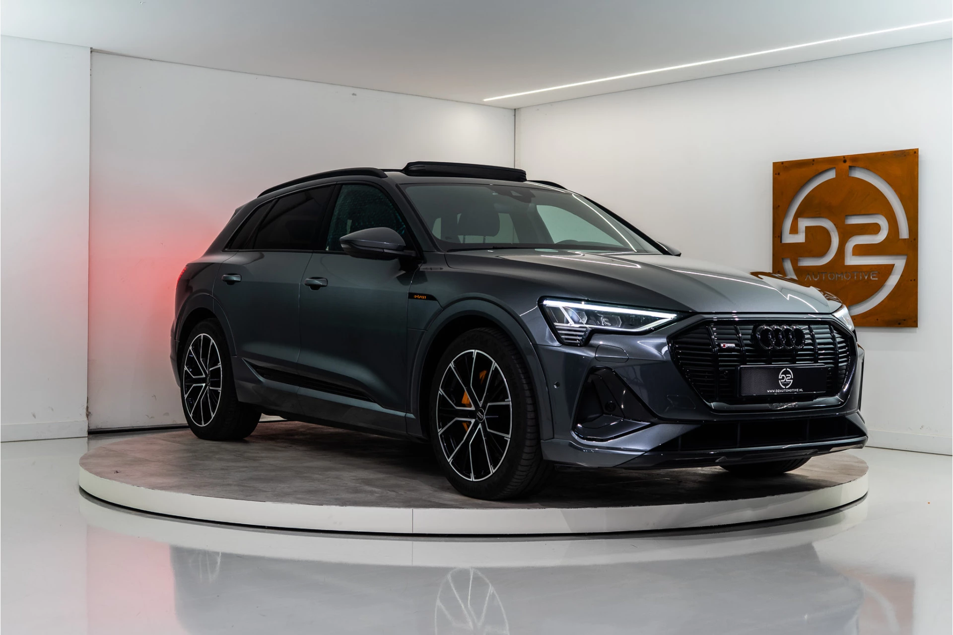 Hoofdafbeelding Audi e-tron