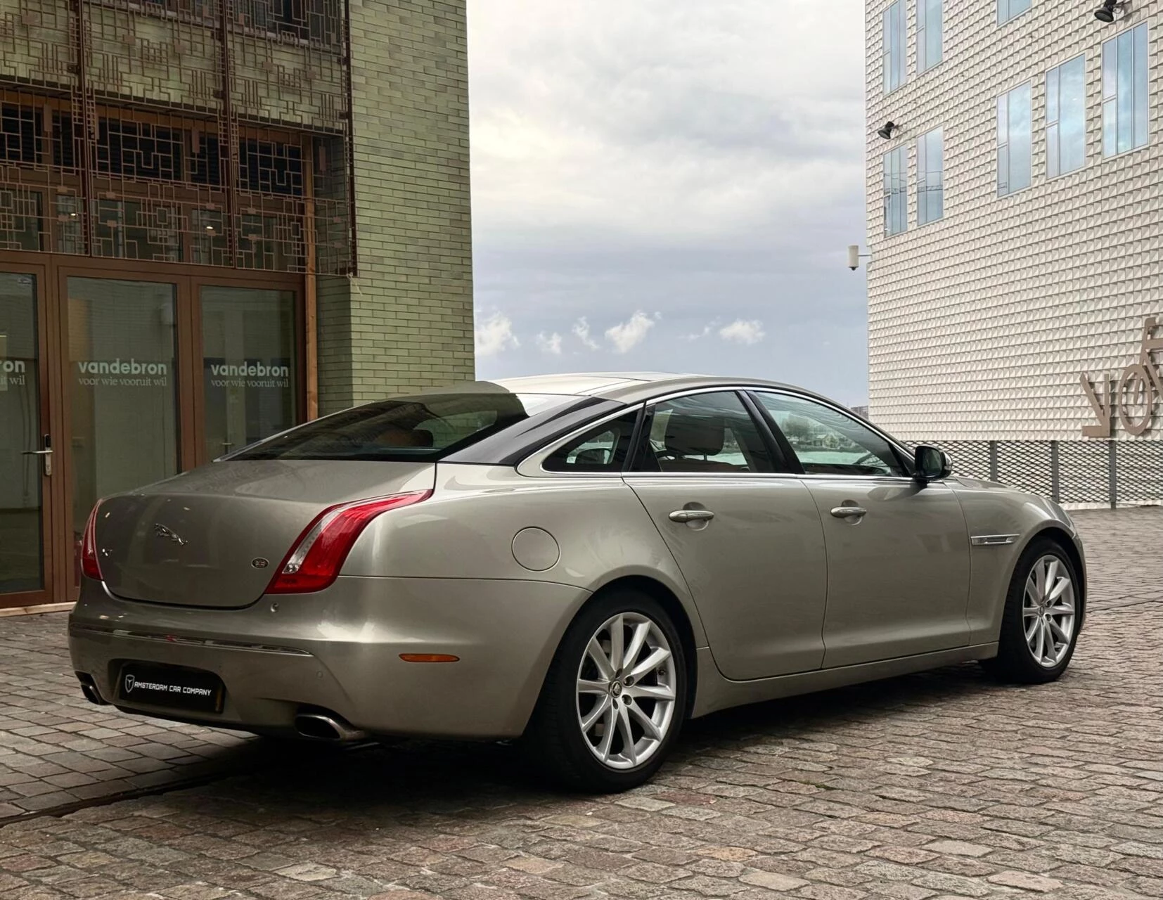 Hoofdafbeelding Jaguar XJ