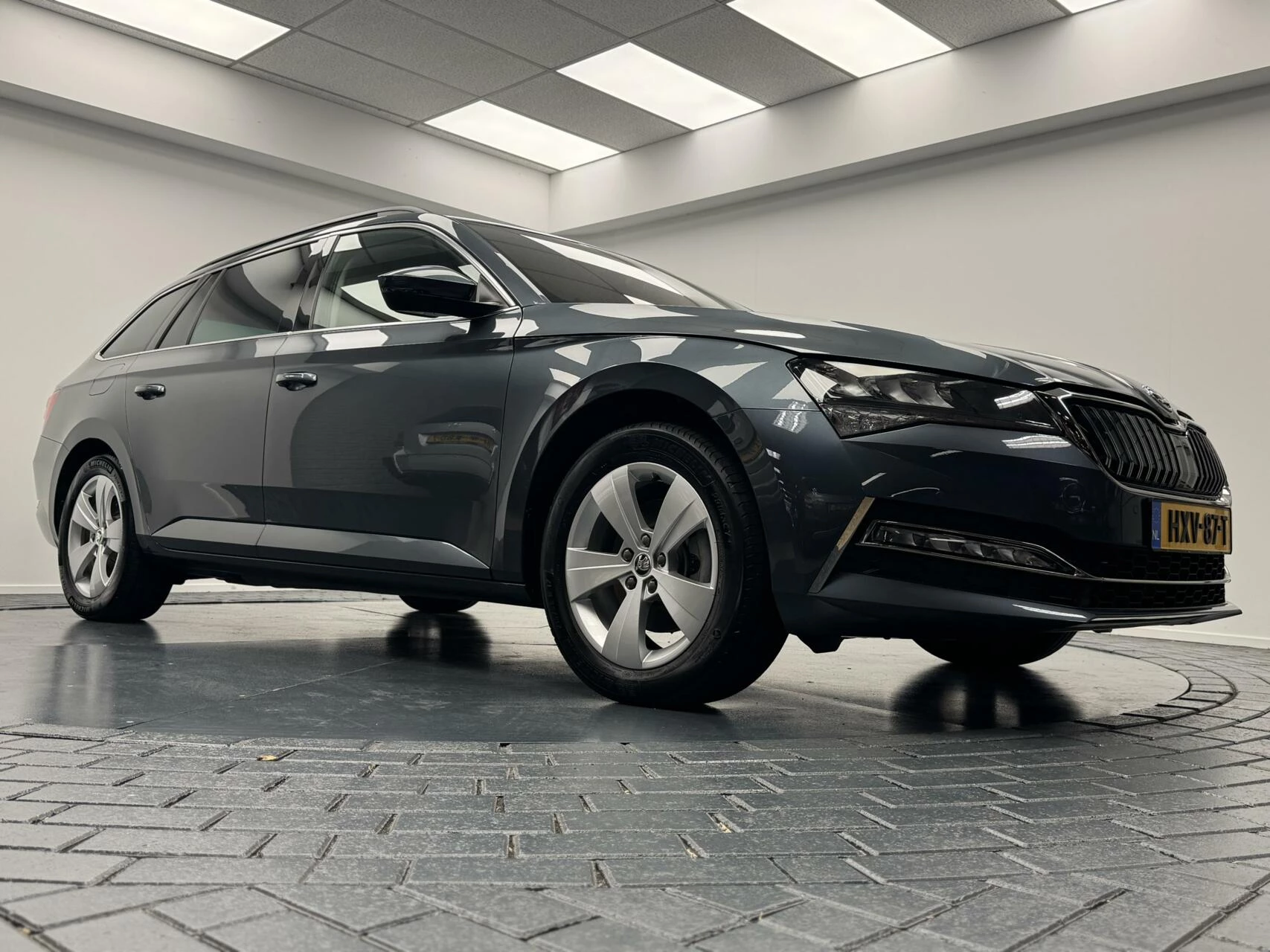 Hoofdafbeelding Škoda Superb