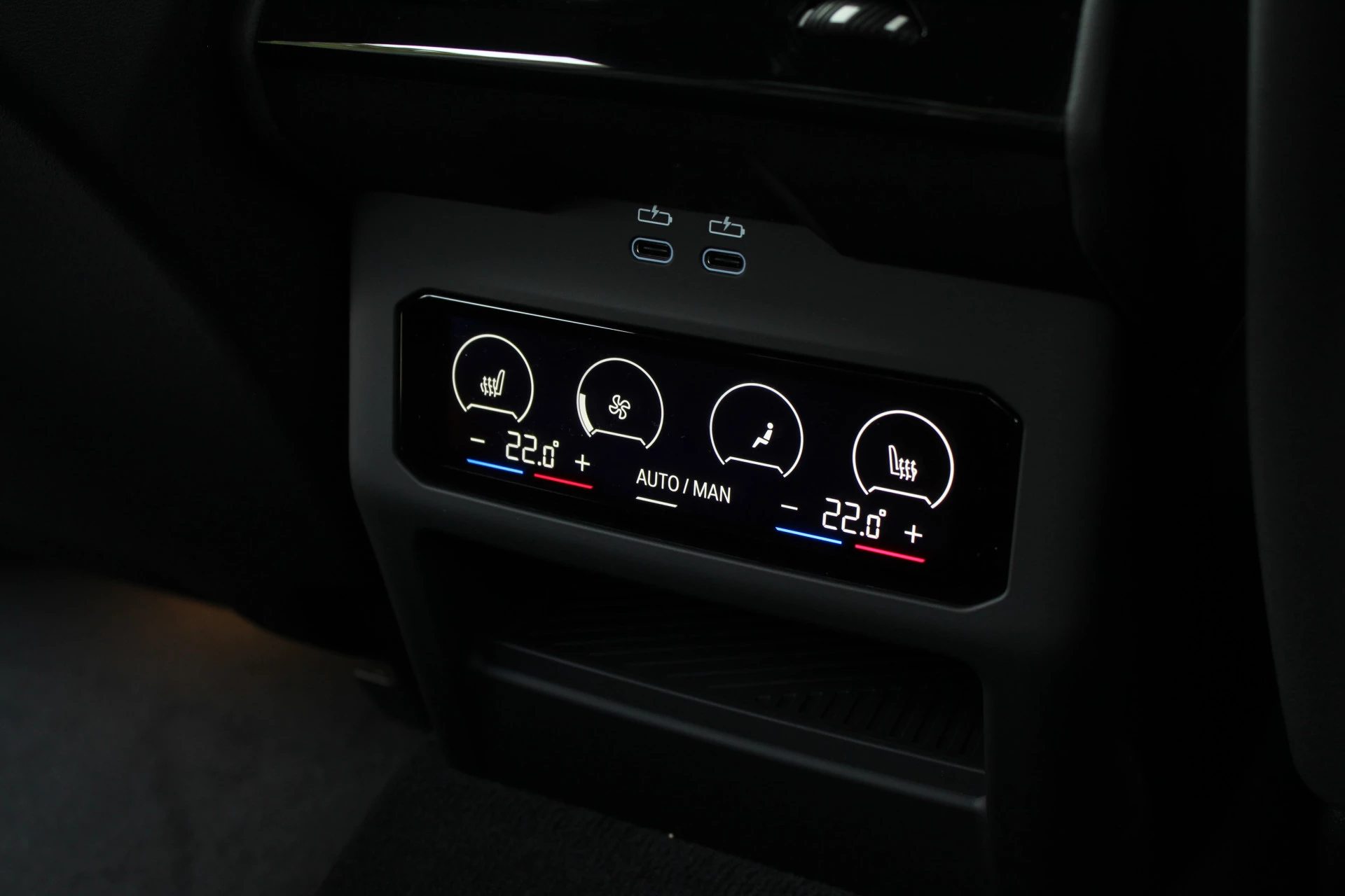 Hoofdafbeelding BMW i5