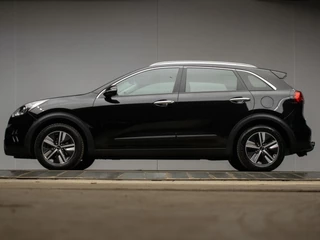 Kia Niro 1.6 GDi Hybrid ExecutiveLine Sport (APPLE CARPLAY,NAVI,CAMERA,LED,PDC,CRUISE,LEDER,LANE ASSIST,SPORTSTOELEN,NETTE STAAT)