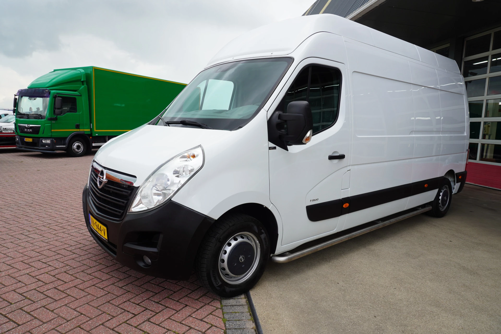 Hoofdafbeelding Opel Movano