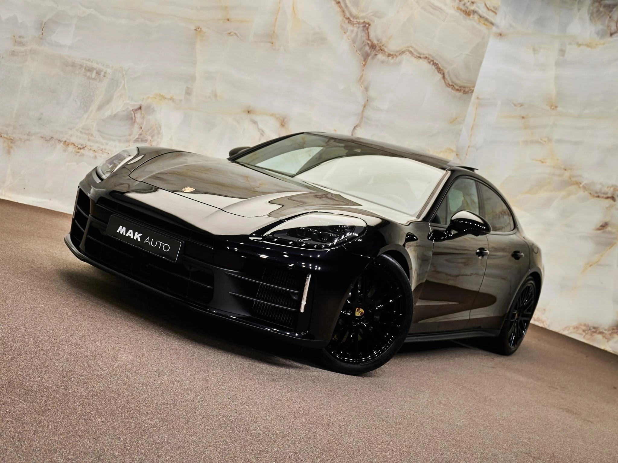 Hoofdafbeelding Porsche Panamera