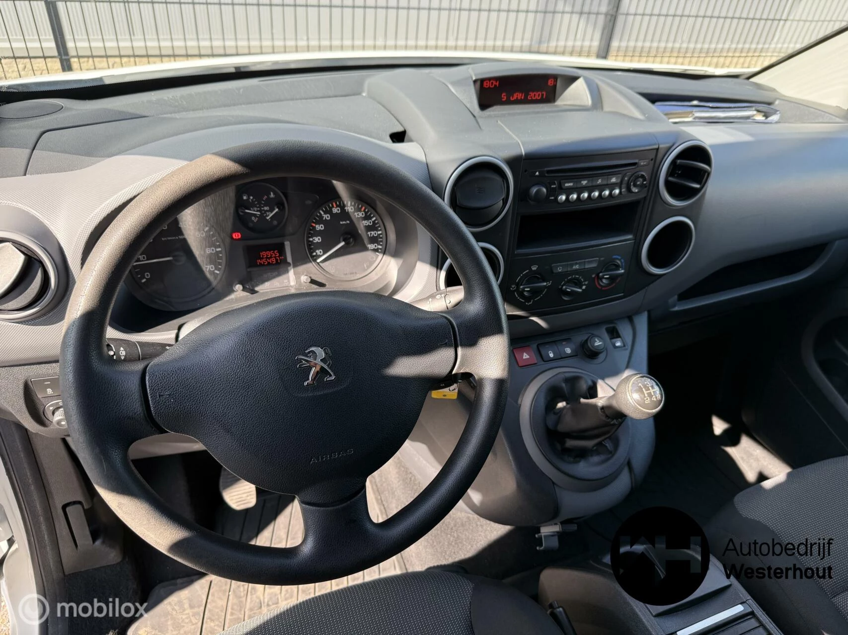 Hoofdafbeelding Peugeot Partner