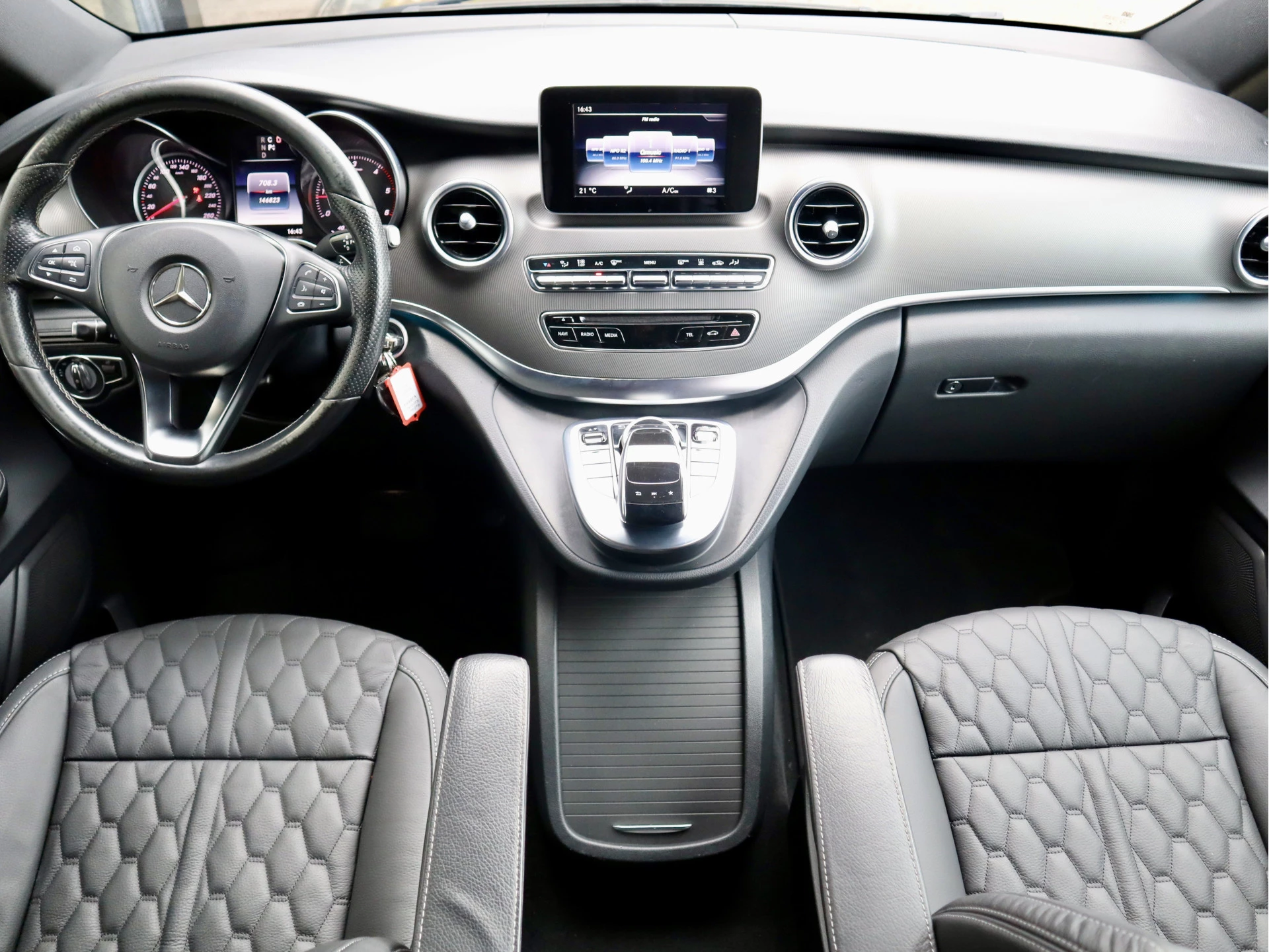 Hoofdafbeelding Mercedes-Benz V-Klasse