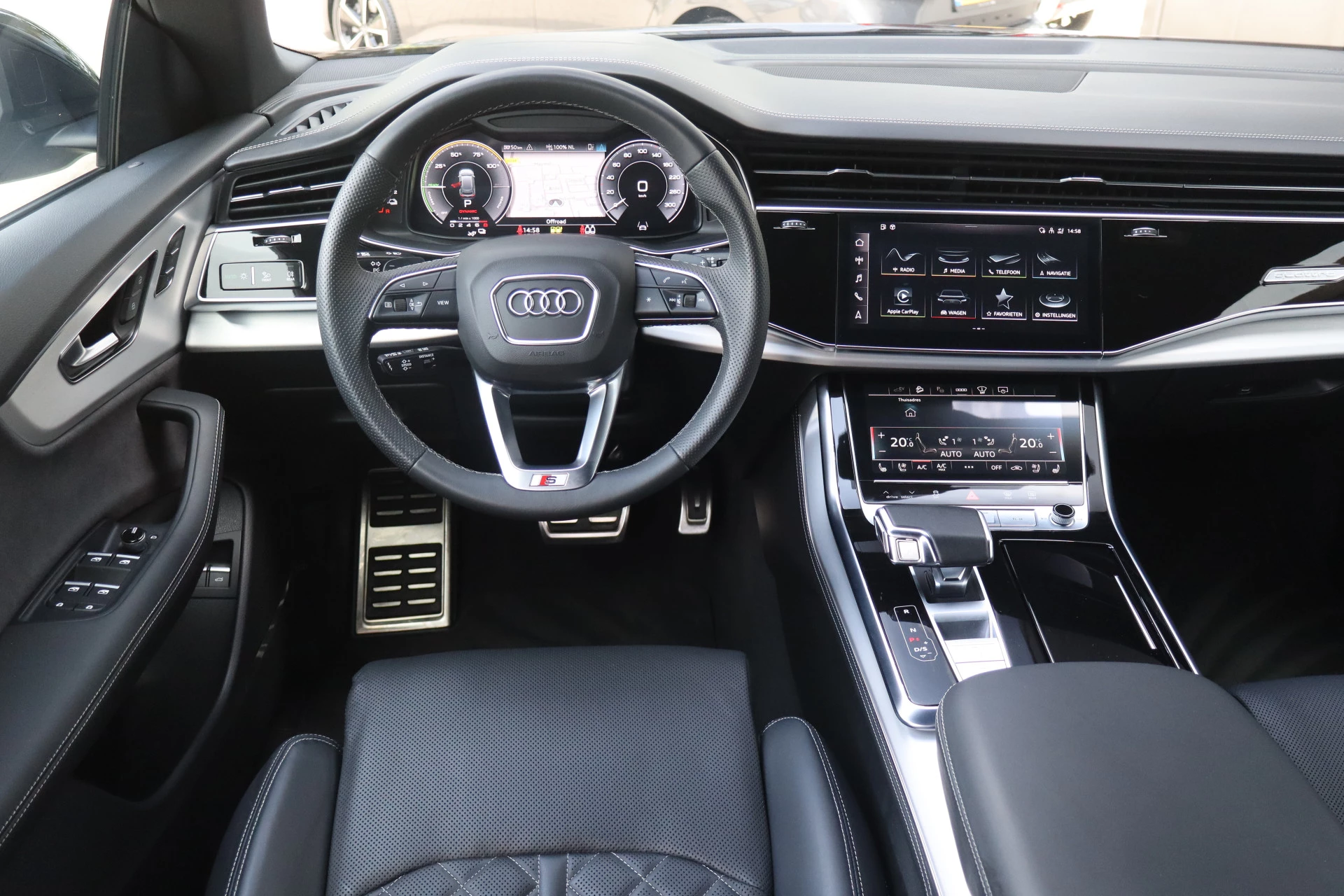 Hoofdafbeelding Audi Q8