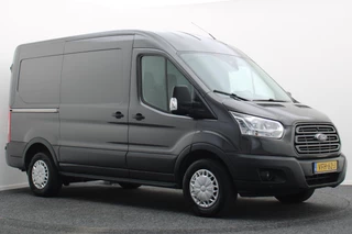 Ford Transit 350 2.2 TDCI L2H2 Ambiente 3-zits, Airco, Verwarmde Voorruit, Navigatie, Bluetooth, Cruise, Trekhaak