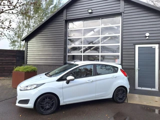 Ford Fiesta 1.5 TDCi Style Lease 1e Eigenaar ! Navigatie, Airco, Cruise-control, LM-Velgen, Volledig onderhouden !