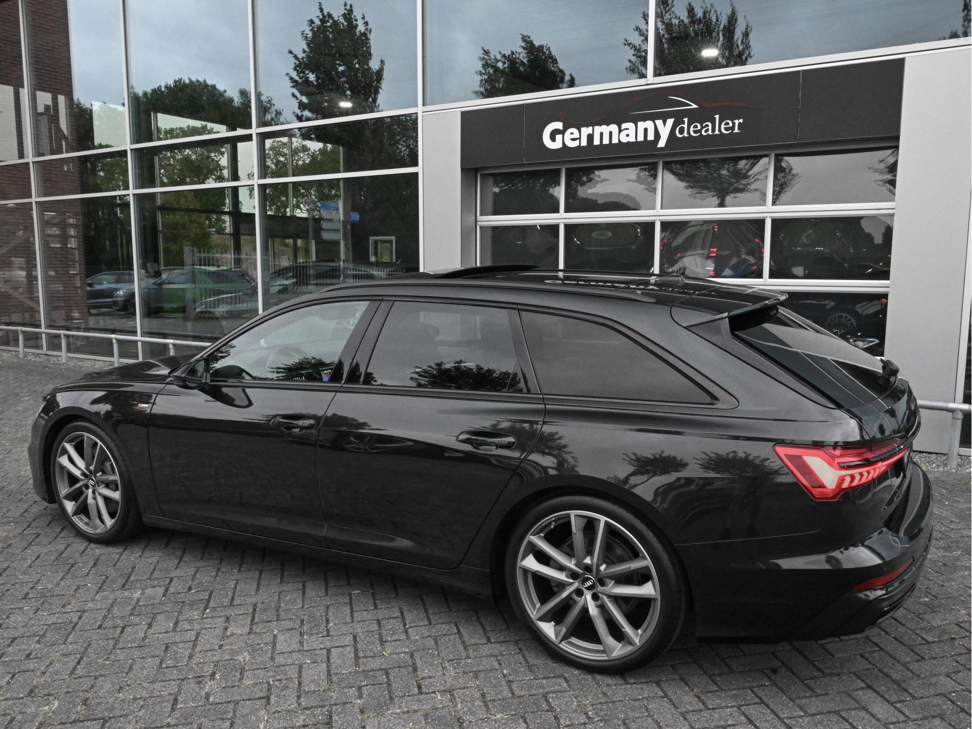 Hoofdafbeelding Audi A6