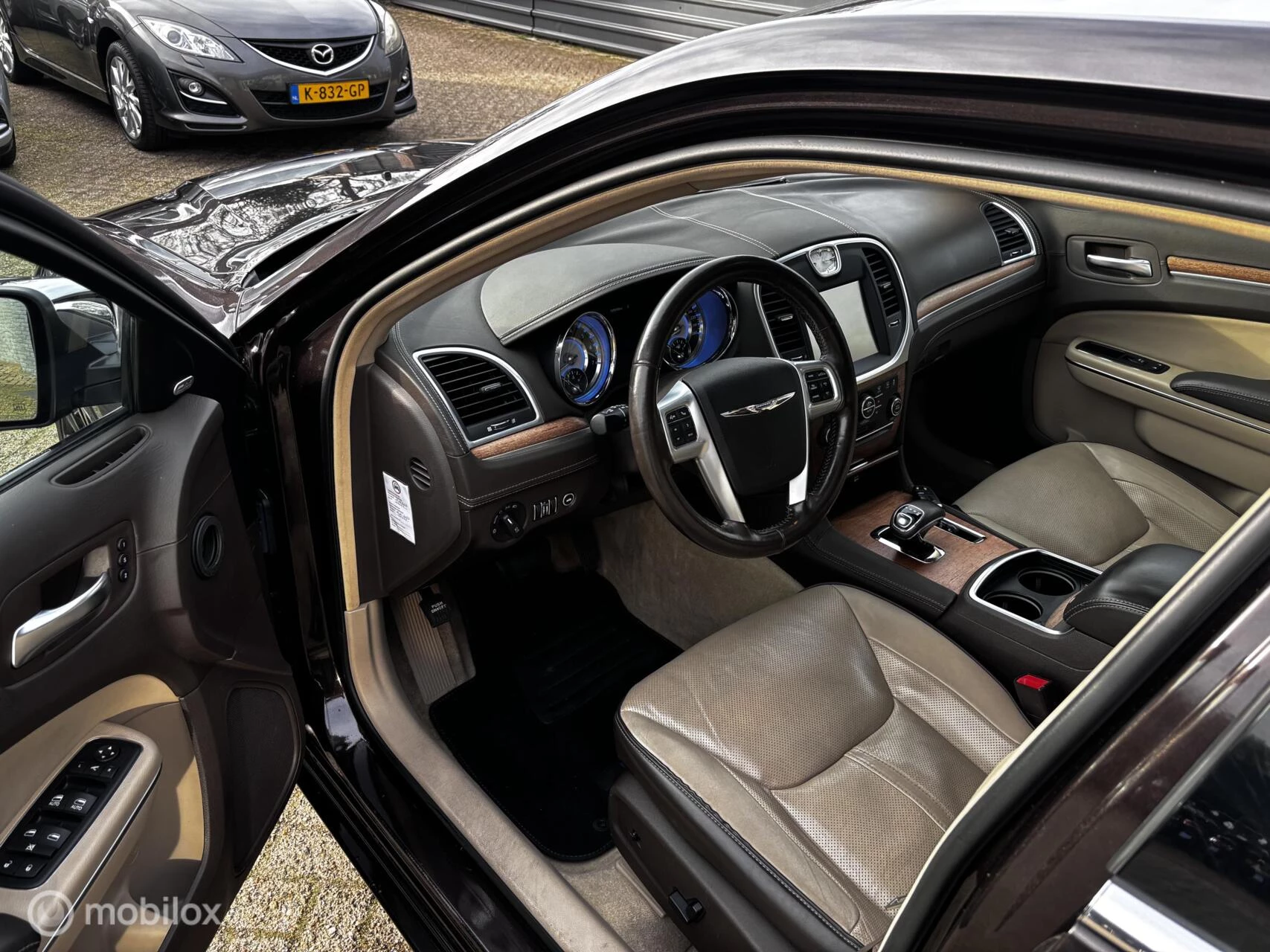 Hoofdafbeelding Chrysler 300C