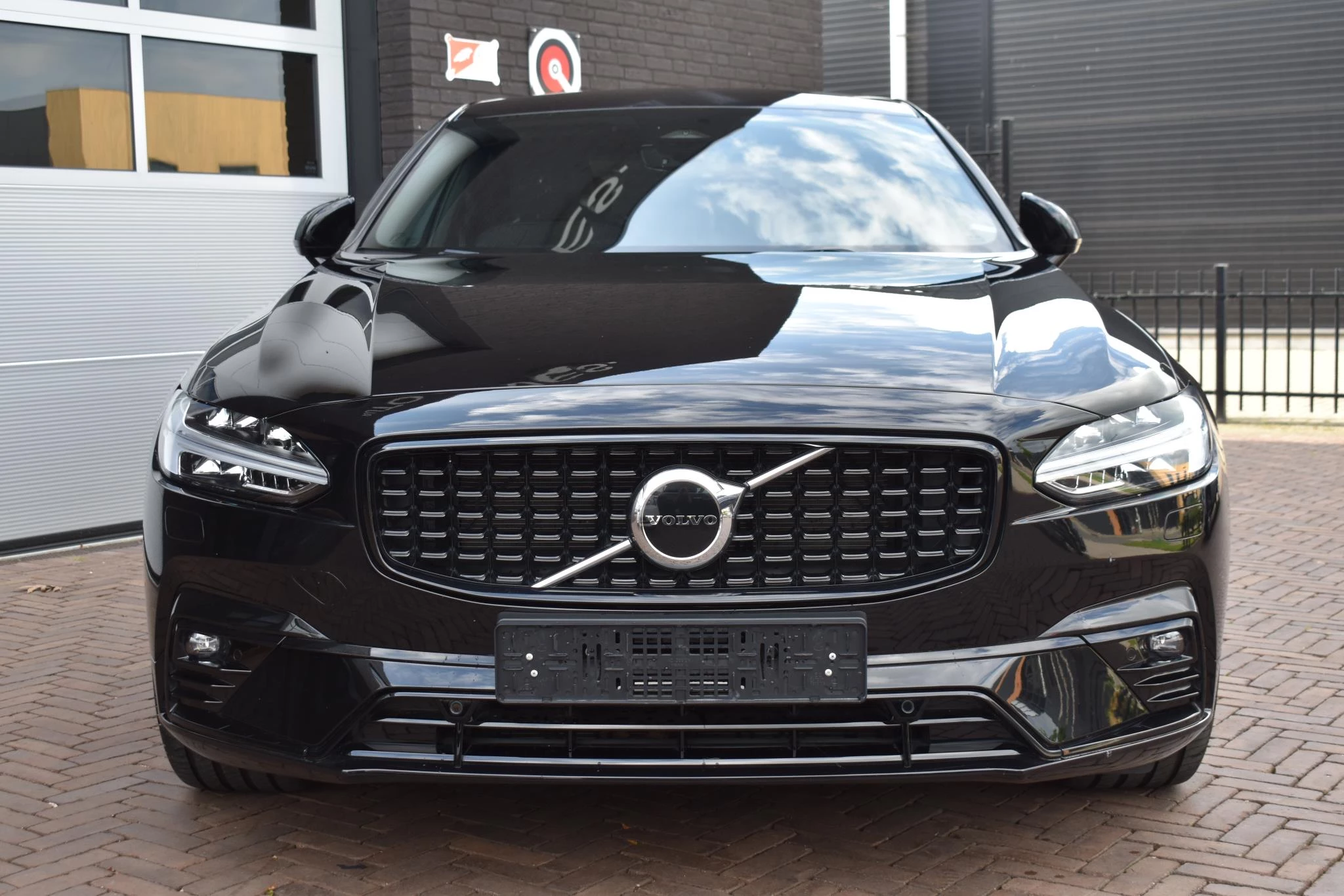 Hoofdafbeelding Volvo S90