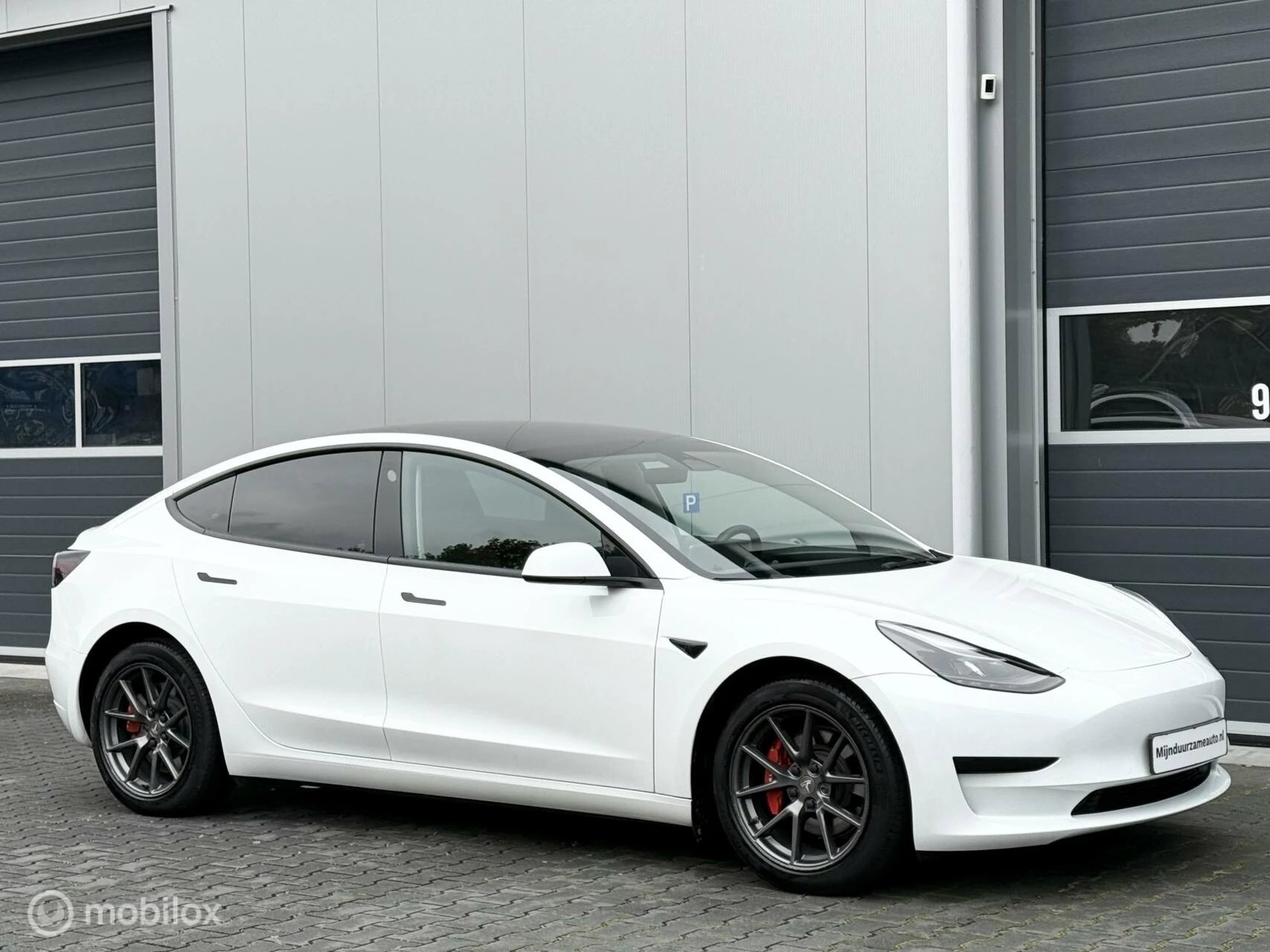 Hoofdafbeelding Tesla Model 3