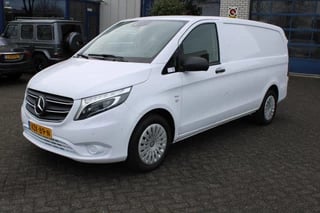 Hoofdafbeelding Mercedes-Benz Vito Mercedes-Benz Vito 119 CDI L2 Distronic, LED koplampen, Trekhaak 2500 kg, Standkachel