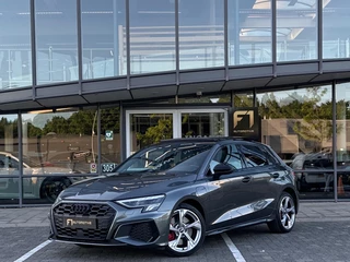 Hoofdafbeelding Audi A3 Audi A3 Sportback 45 TFSI e 2x S Line|Pano|Leer|Sfeer|Keyless