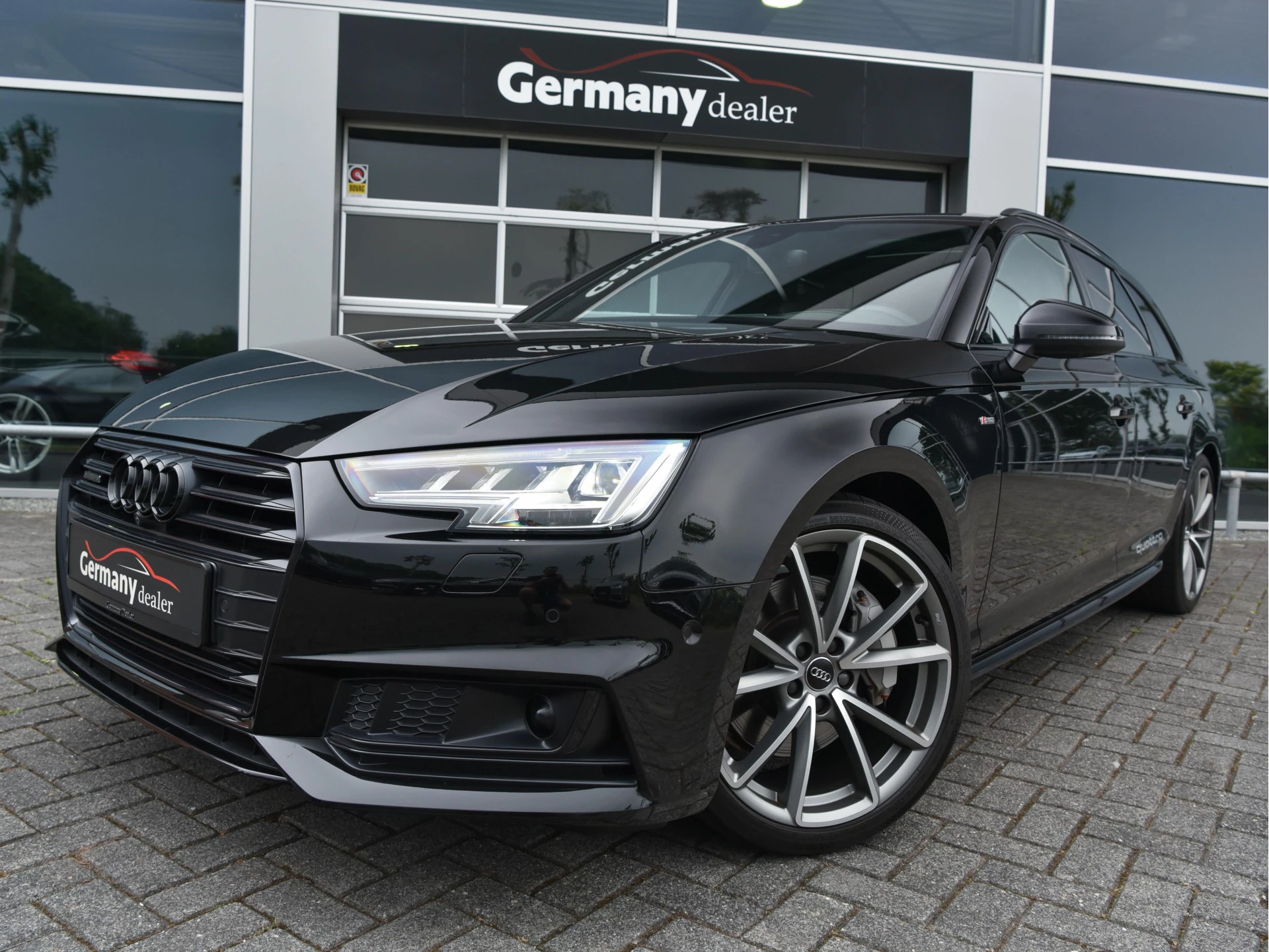 Hoofdafbeelding Audi A4