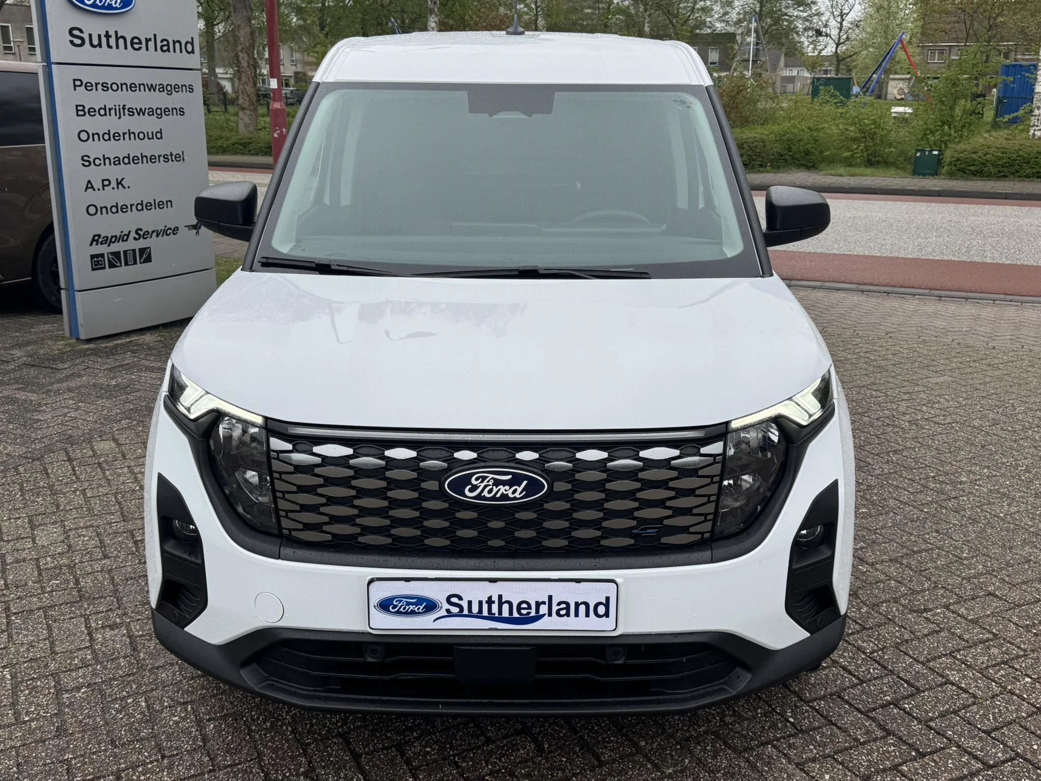 Hoofdafbeelding Ford E-Transit Courier