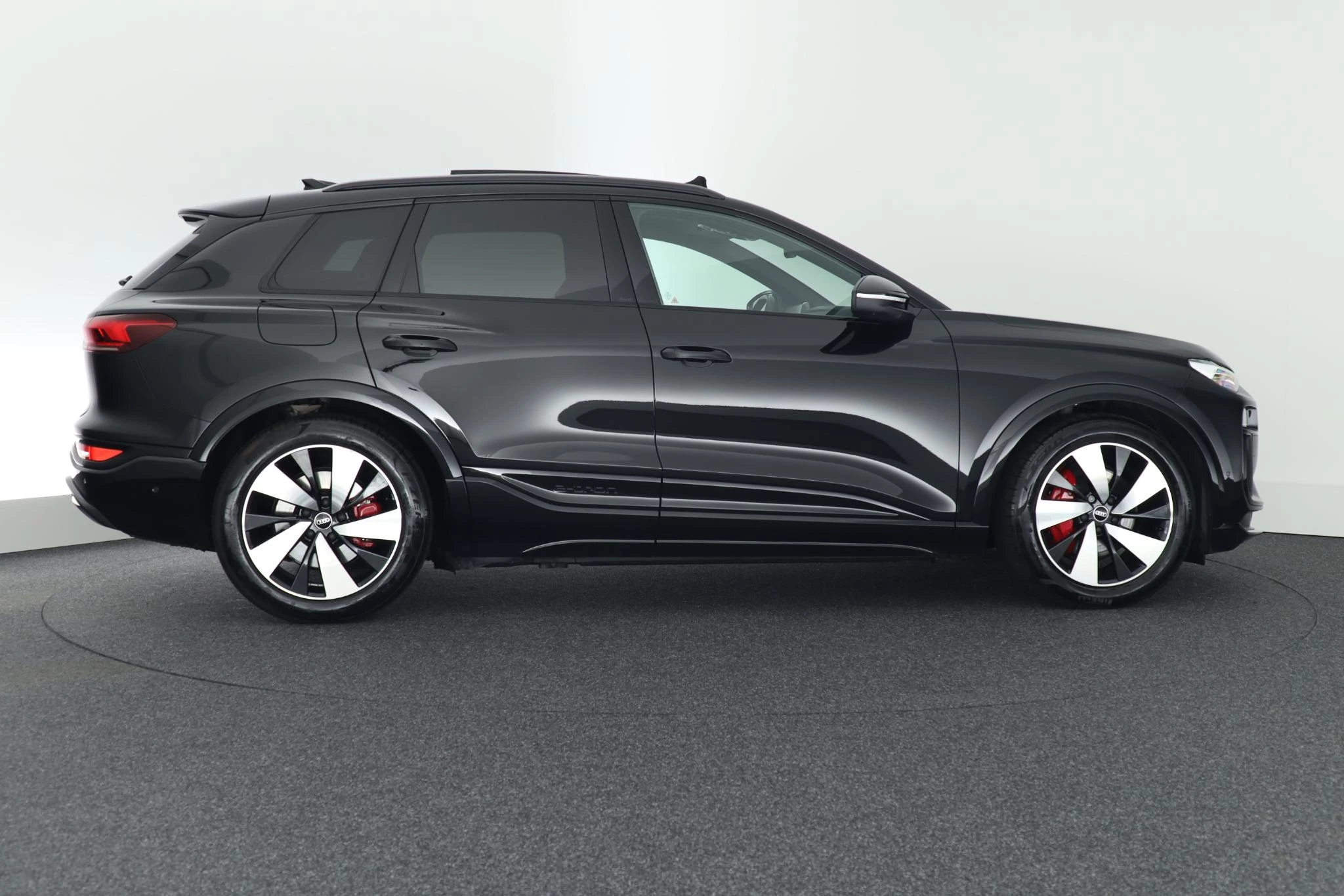 Hoofdafbeelding Audi Q6 e-tron