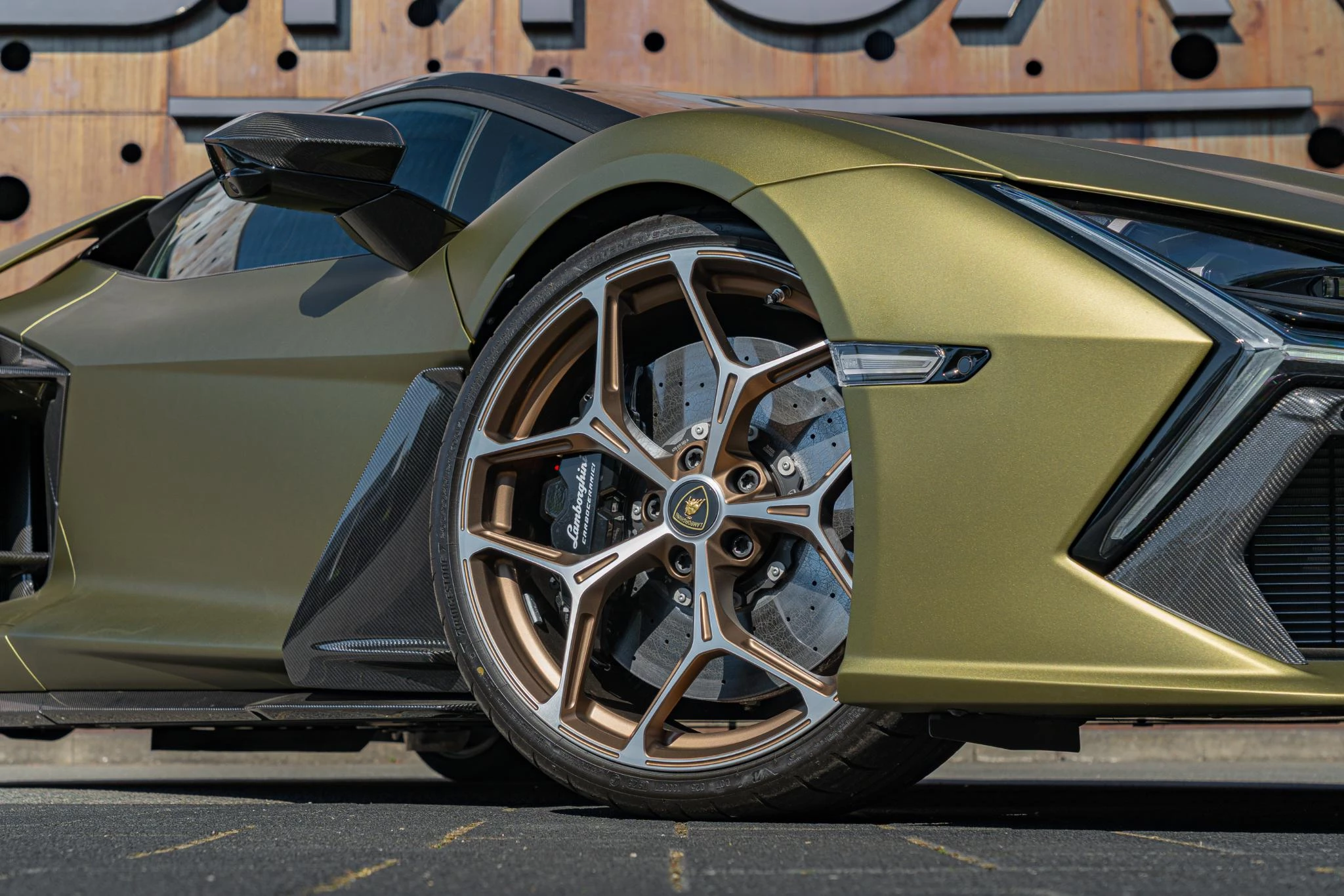 Hoofdafbeelding Lamborghini Revuelto
