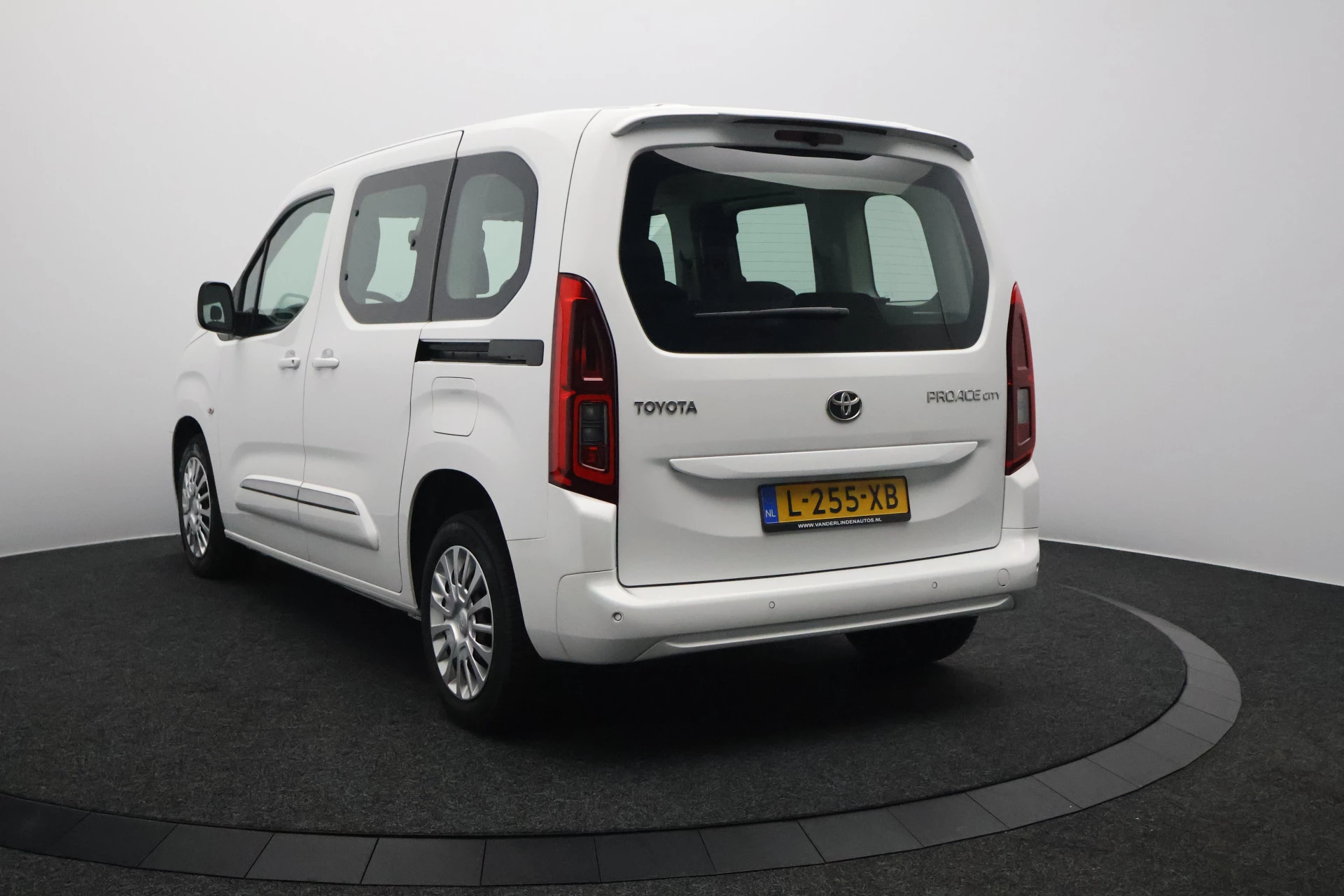 Hoofdafbeelding Toyota ProAce