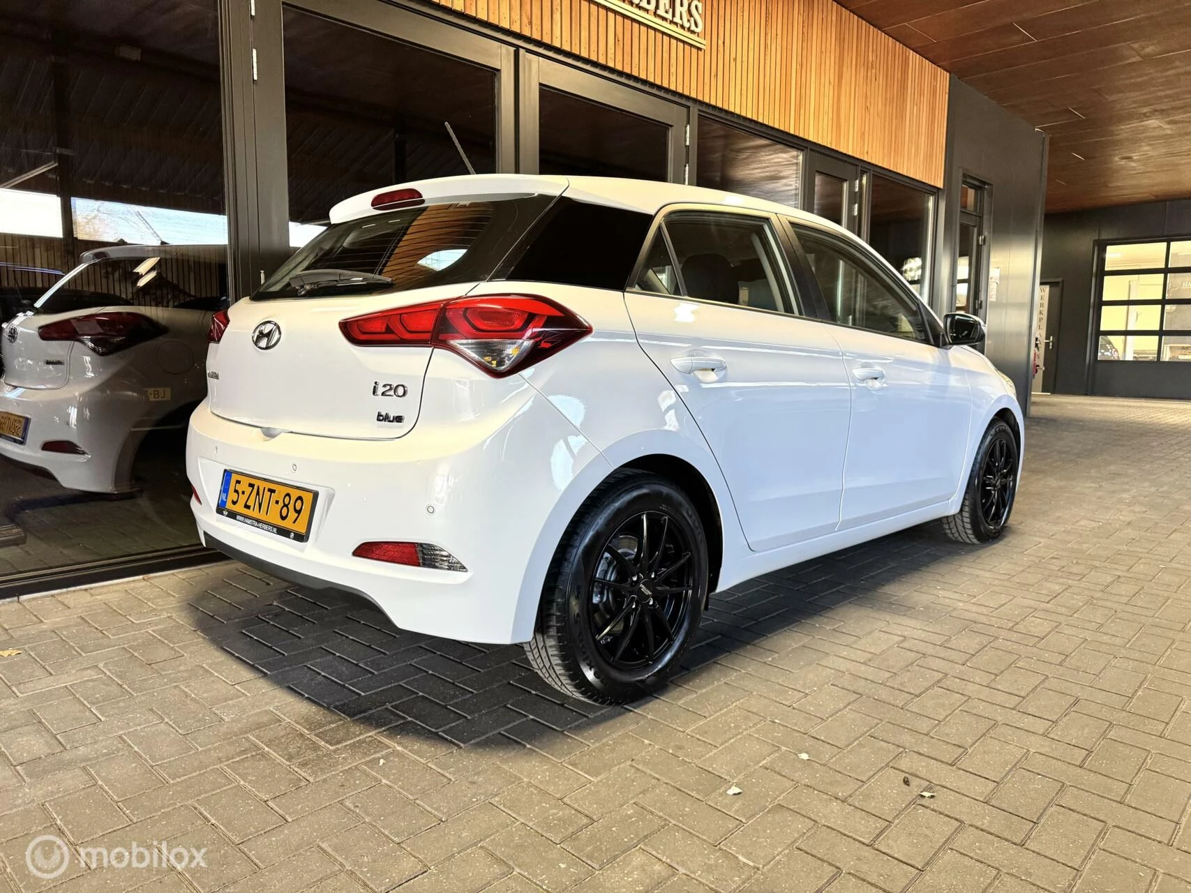 Hoofdafbeelding Hyundai i20