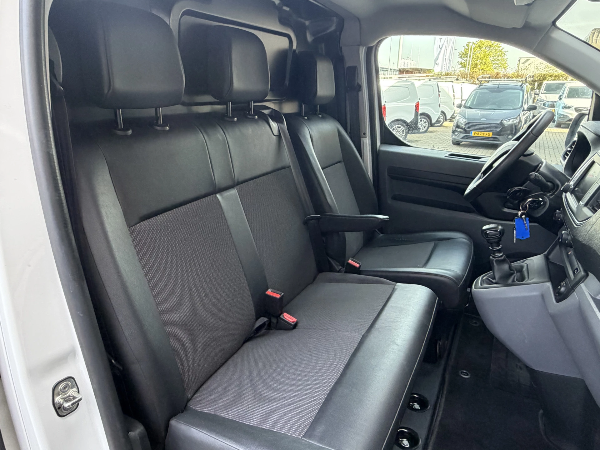 Hoofdafbeelding Peugeot Expert