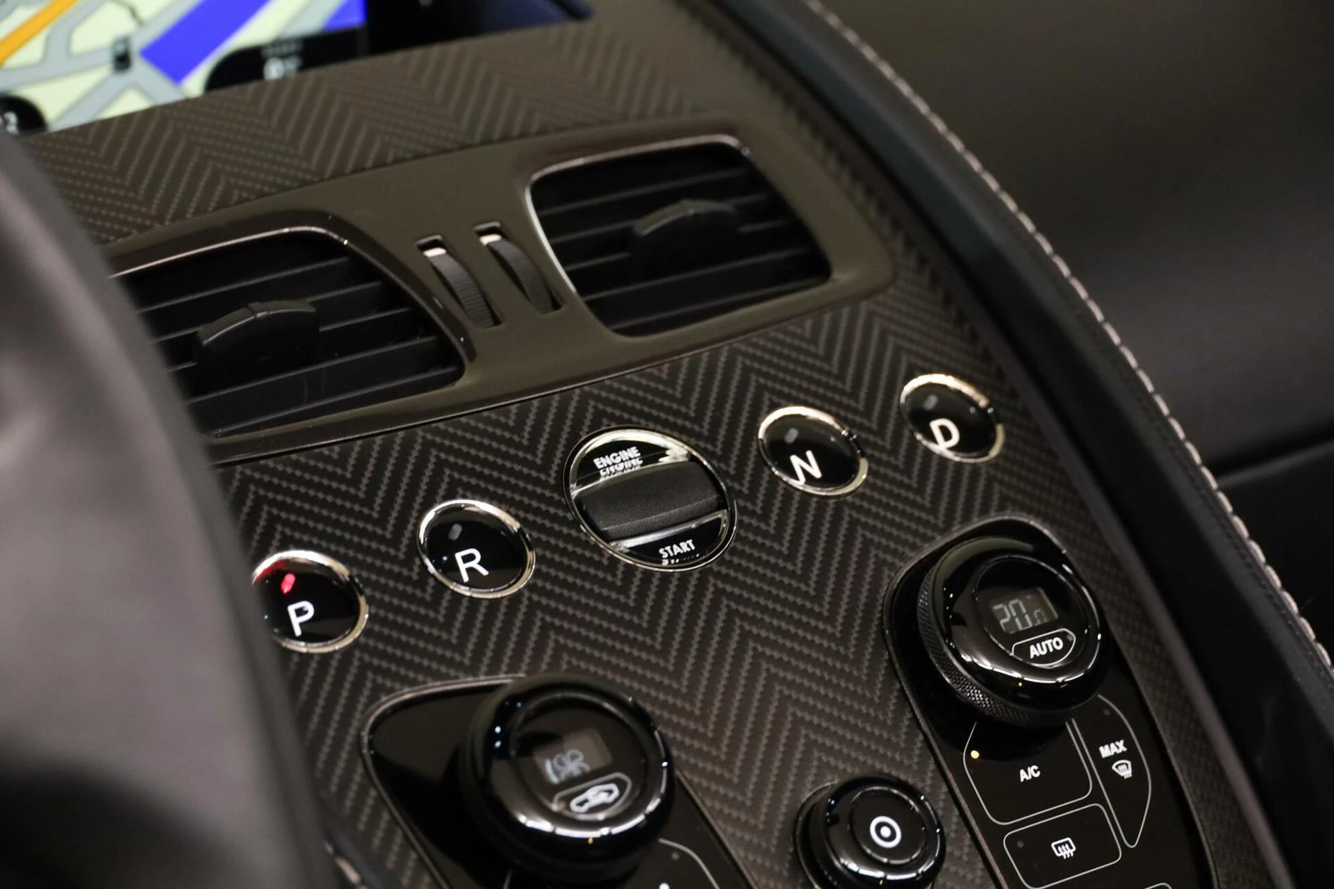 Hoofdafbeelding Aston Martin V12 Vanquish