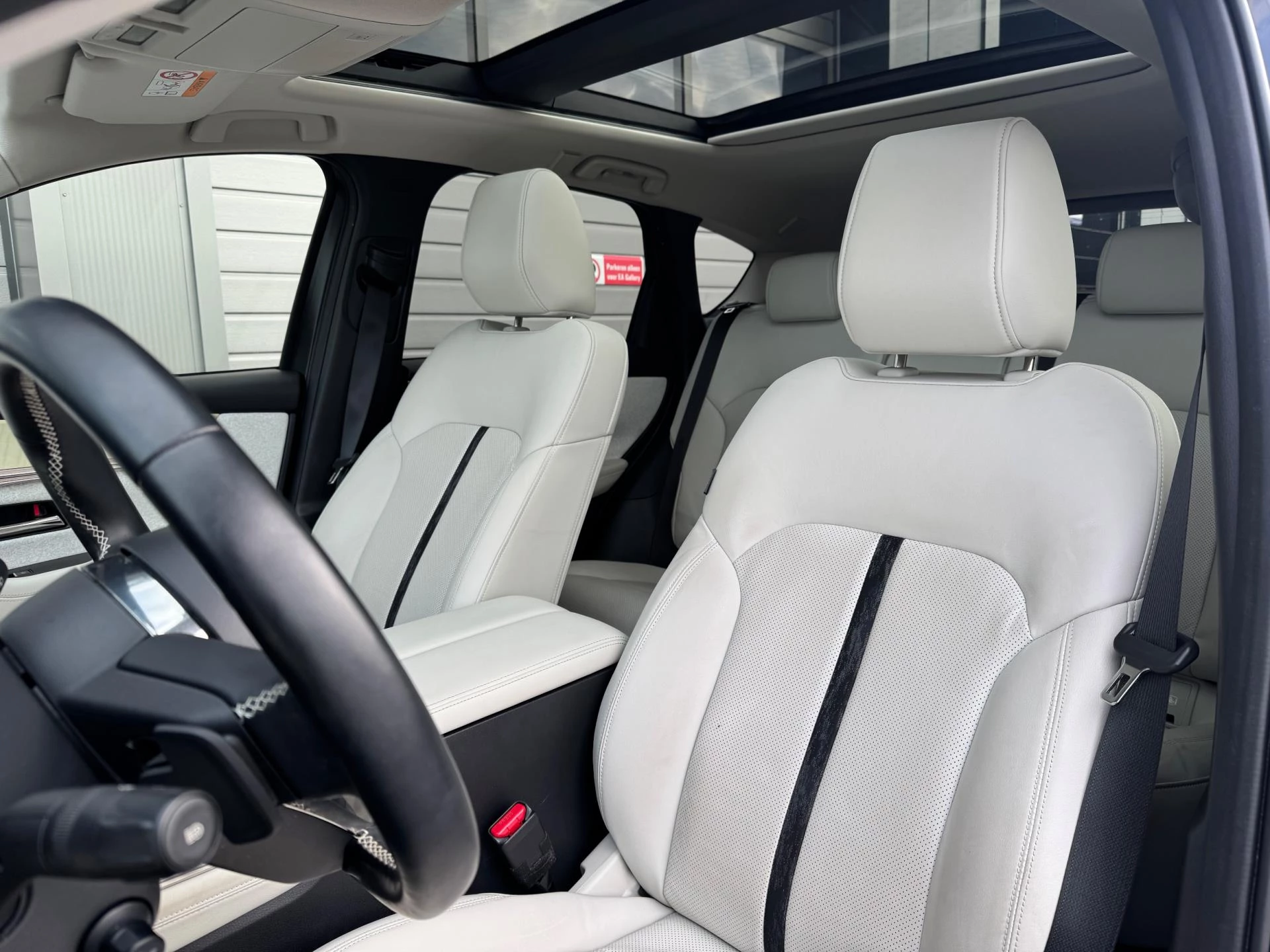 Hoofdafbeelding Mazda CX-60