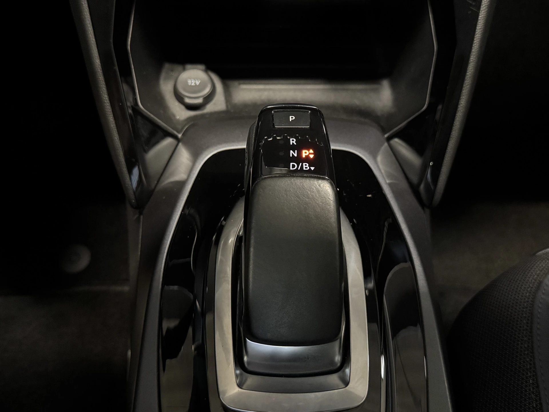Hoofdafbeelding Peugeot e-2008