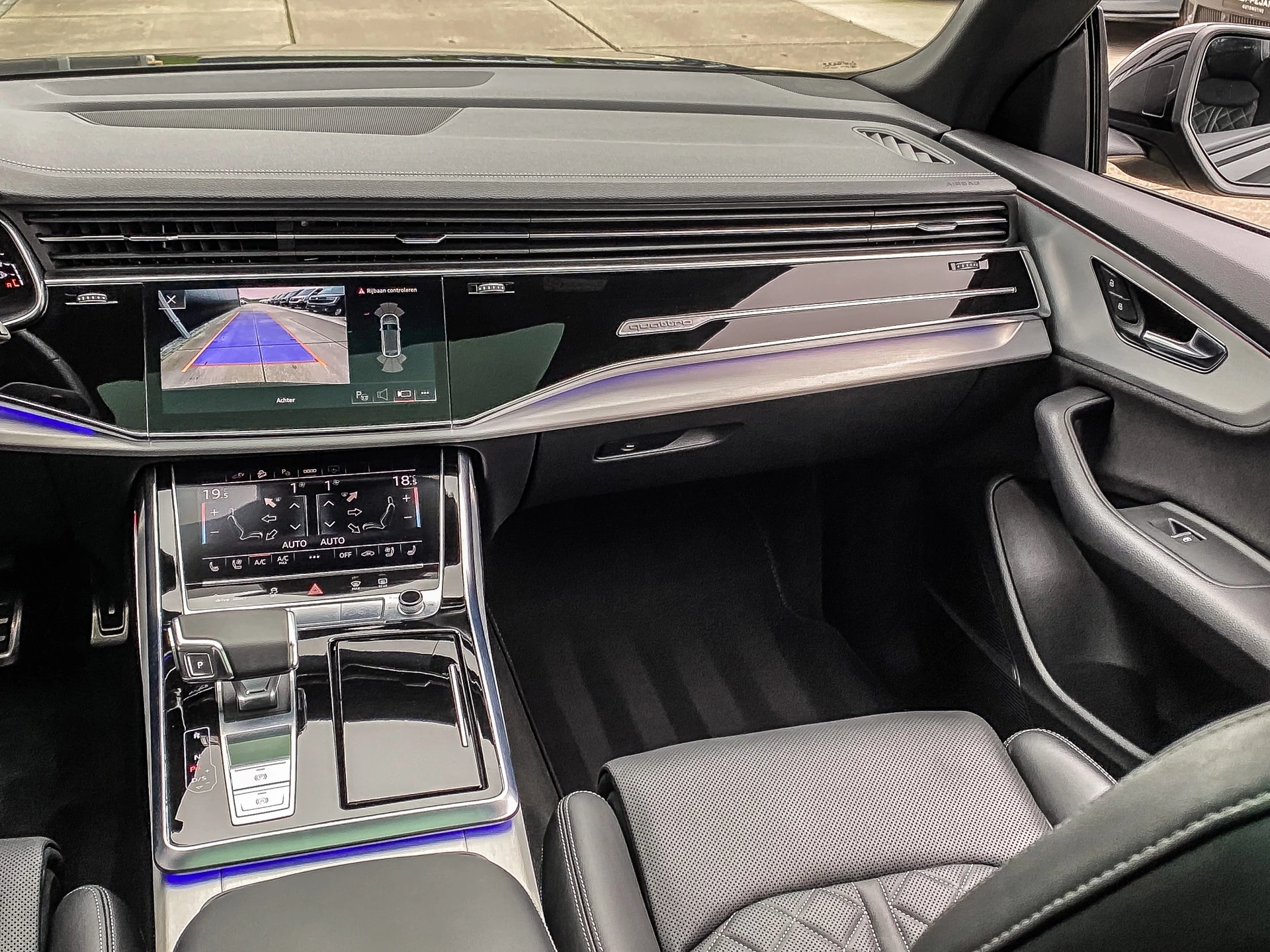 Hoofdafbeelding Audi Q8