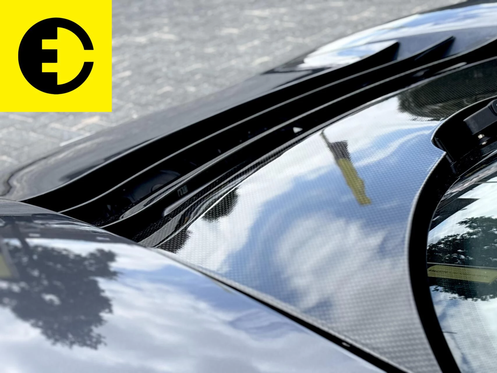 Hoofdafbeelding Tesla Roadster