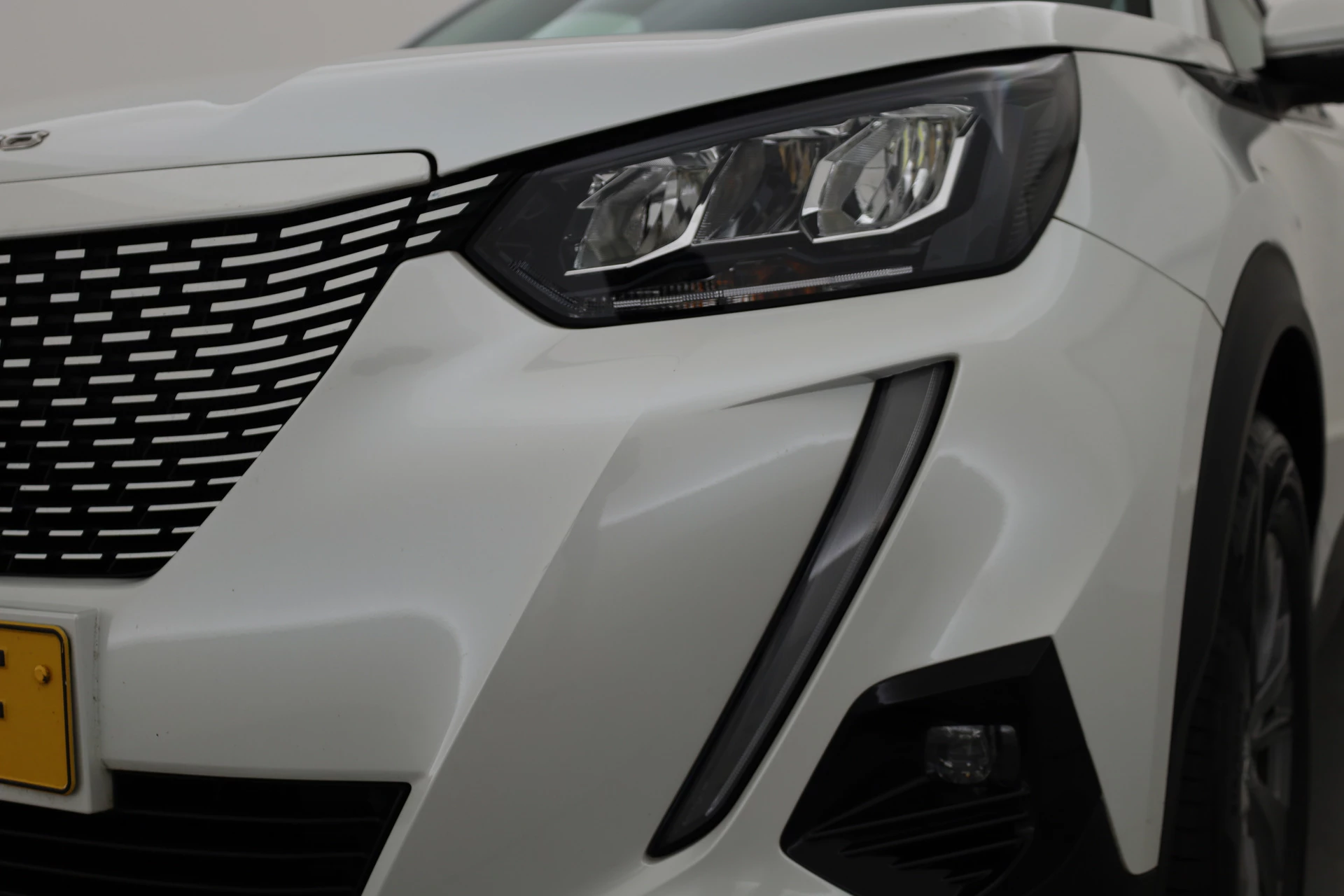 Hoofdafbeelding Peugeot e-2008