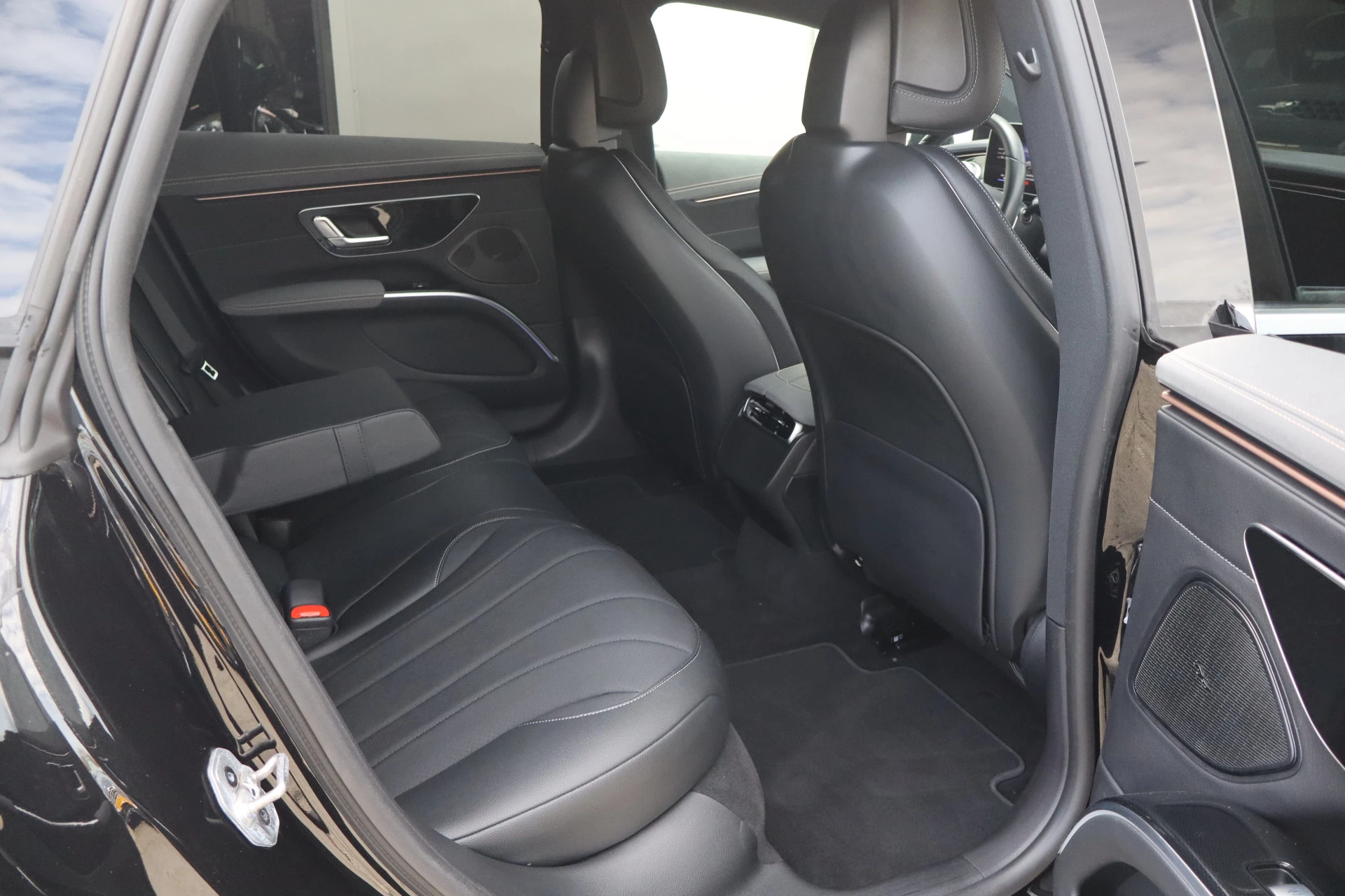 Hoofdafbeelding Mercedes-Benz EQS