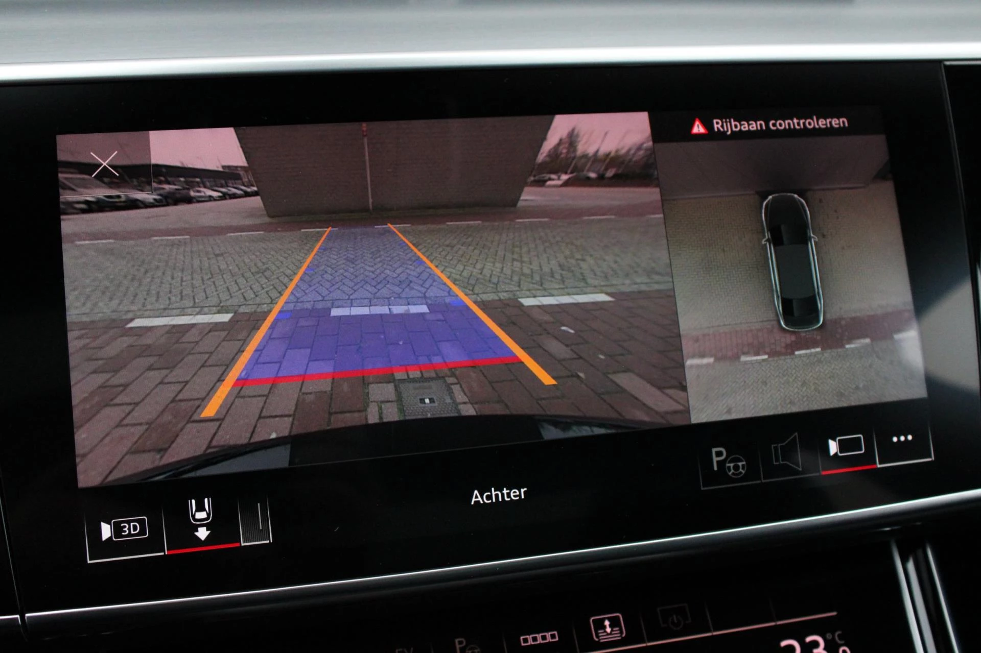 Hoofdafbeelding Audi A8