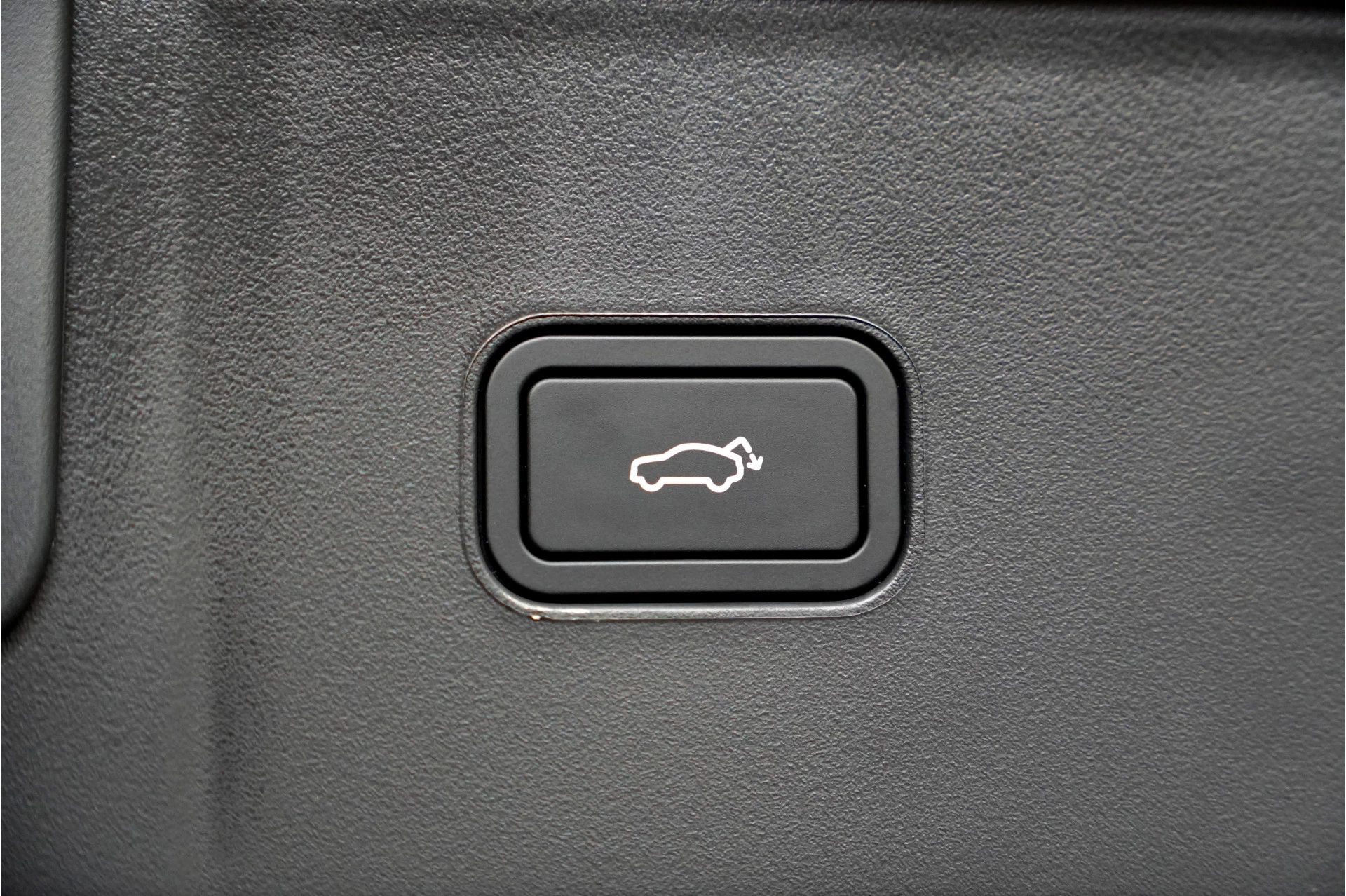 Hoofdafbeelding Lynk & Co 08