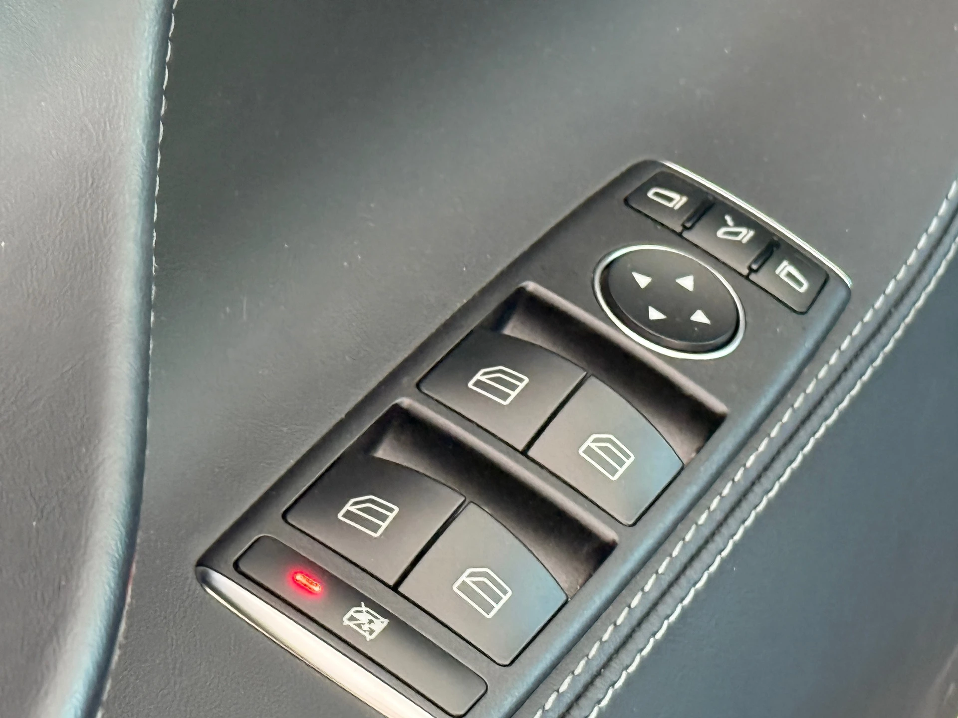 Hoofdafbeelding Tesla Model S